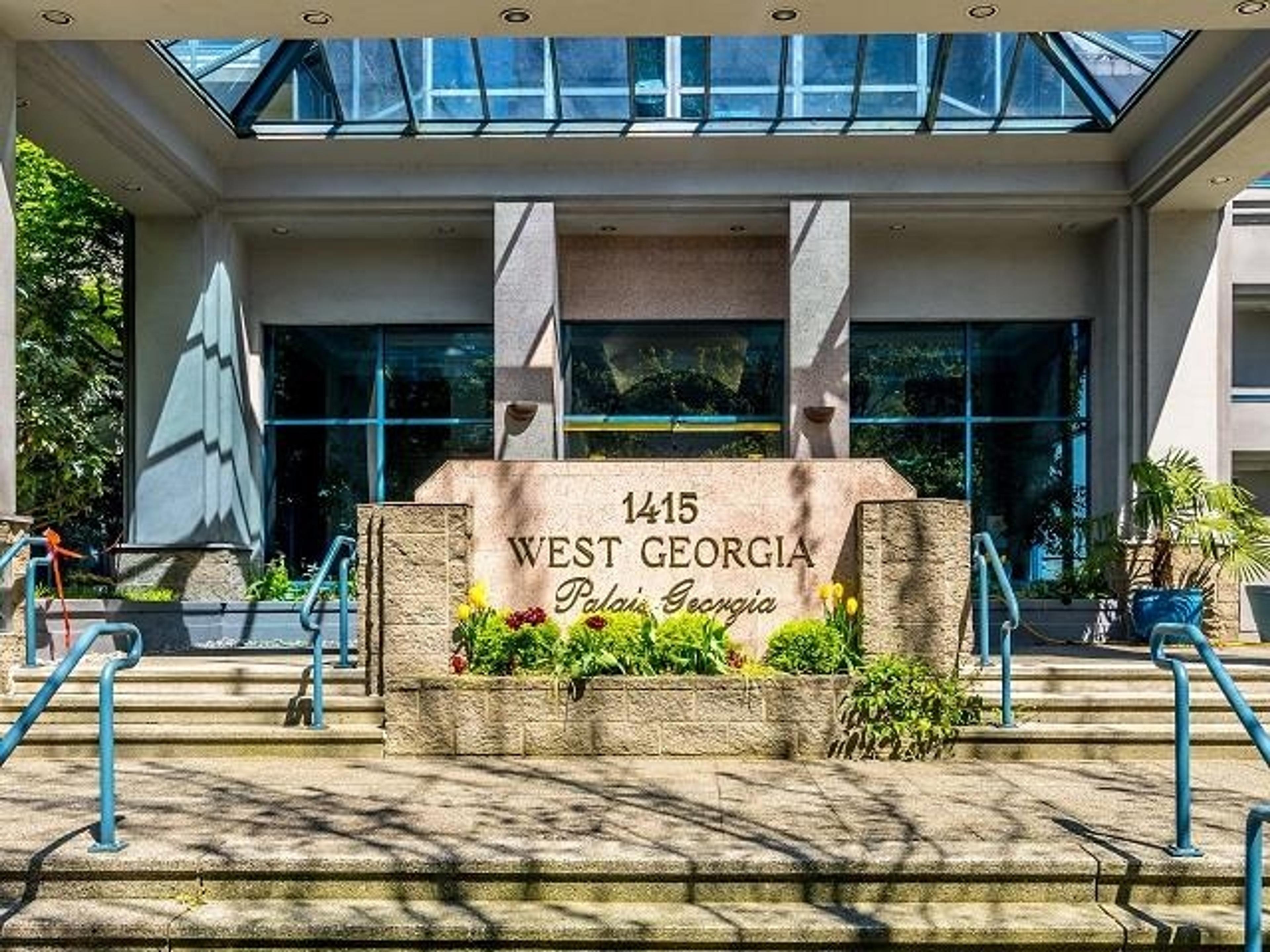 1415 W Georgia Street, Vancouver - Exteriors - Photo 2