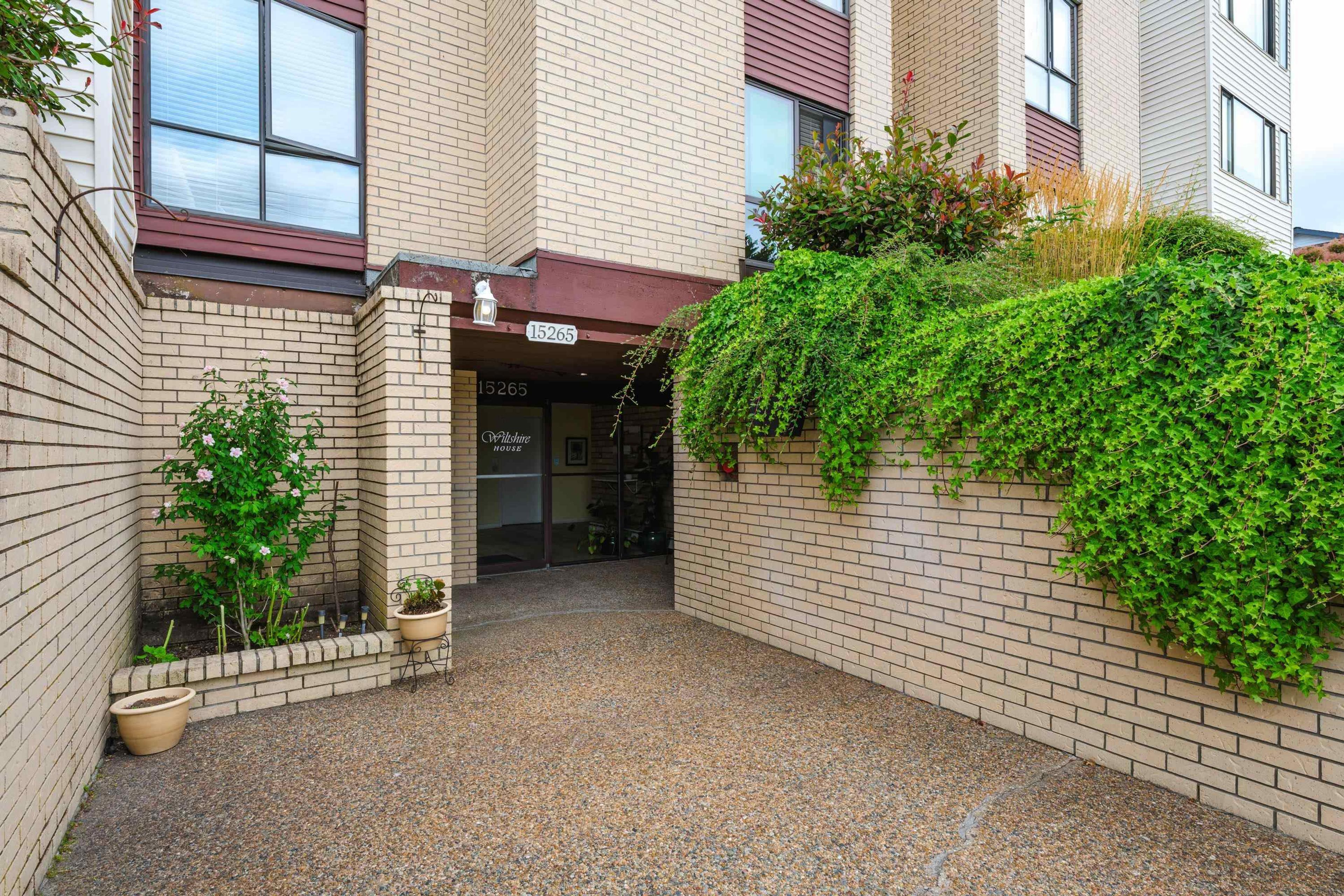 15265 Roper Avenue, White Rock - Exteriors - Photo 4