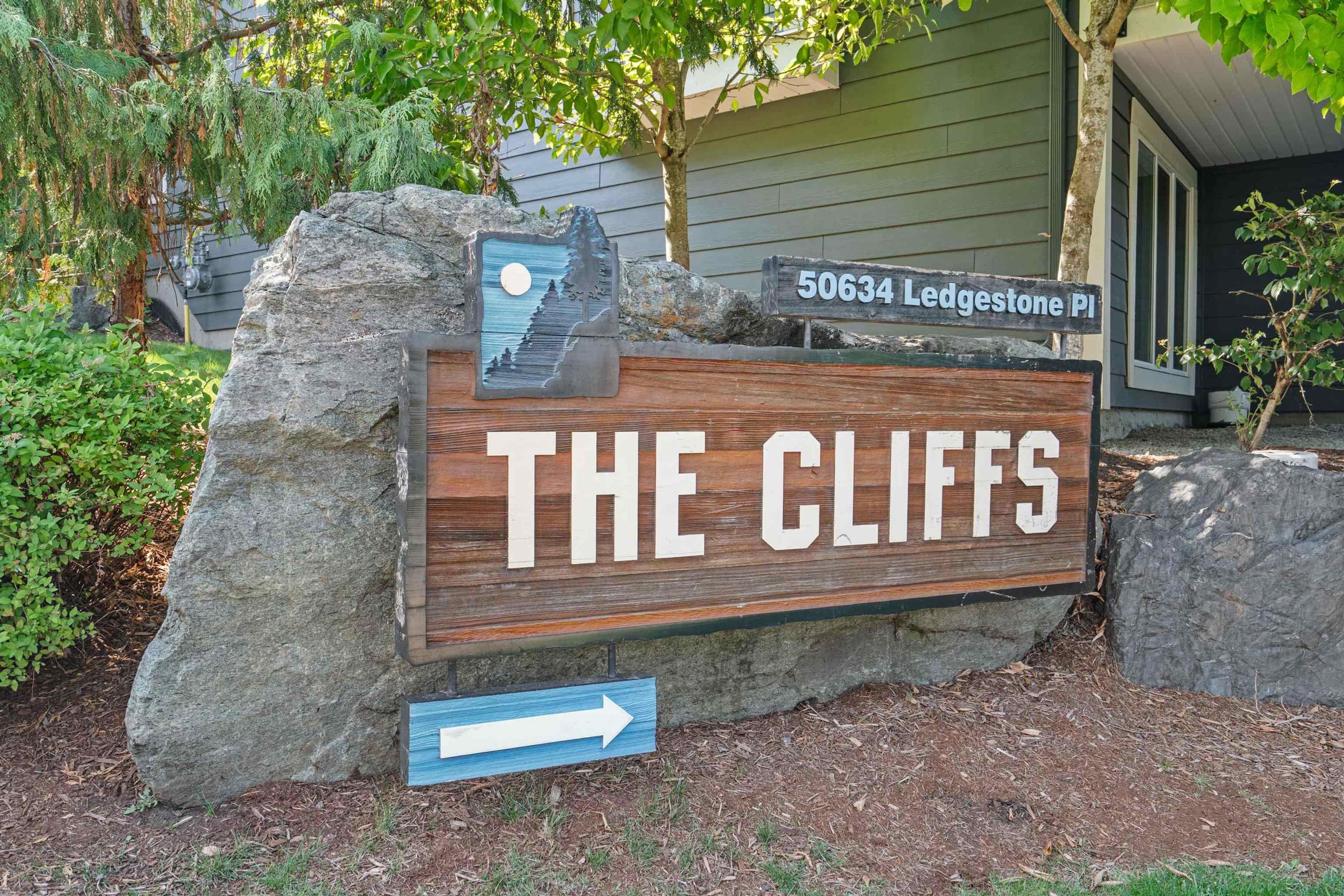 50634 Ledgestone Place, Chilliwack - Exteriors - Photo 3