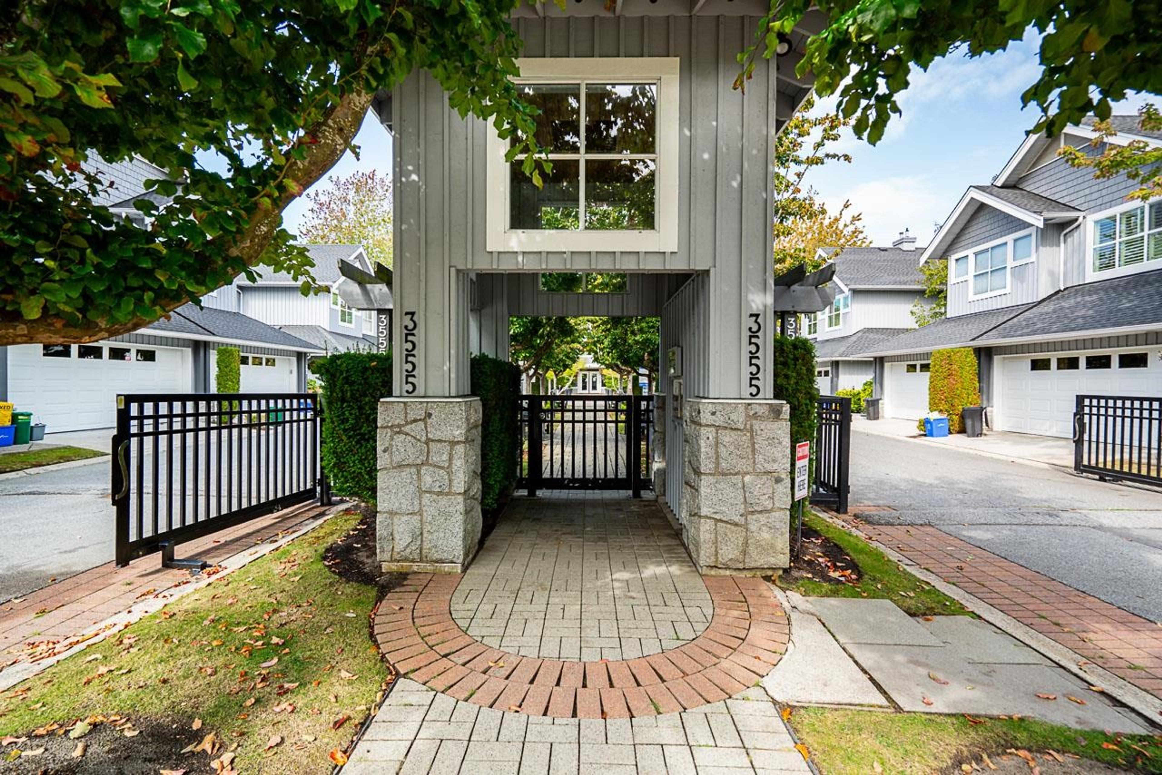 3555 Westminster Highway, Richmond - Exteriors - Full Complex View - Photo 3