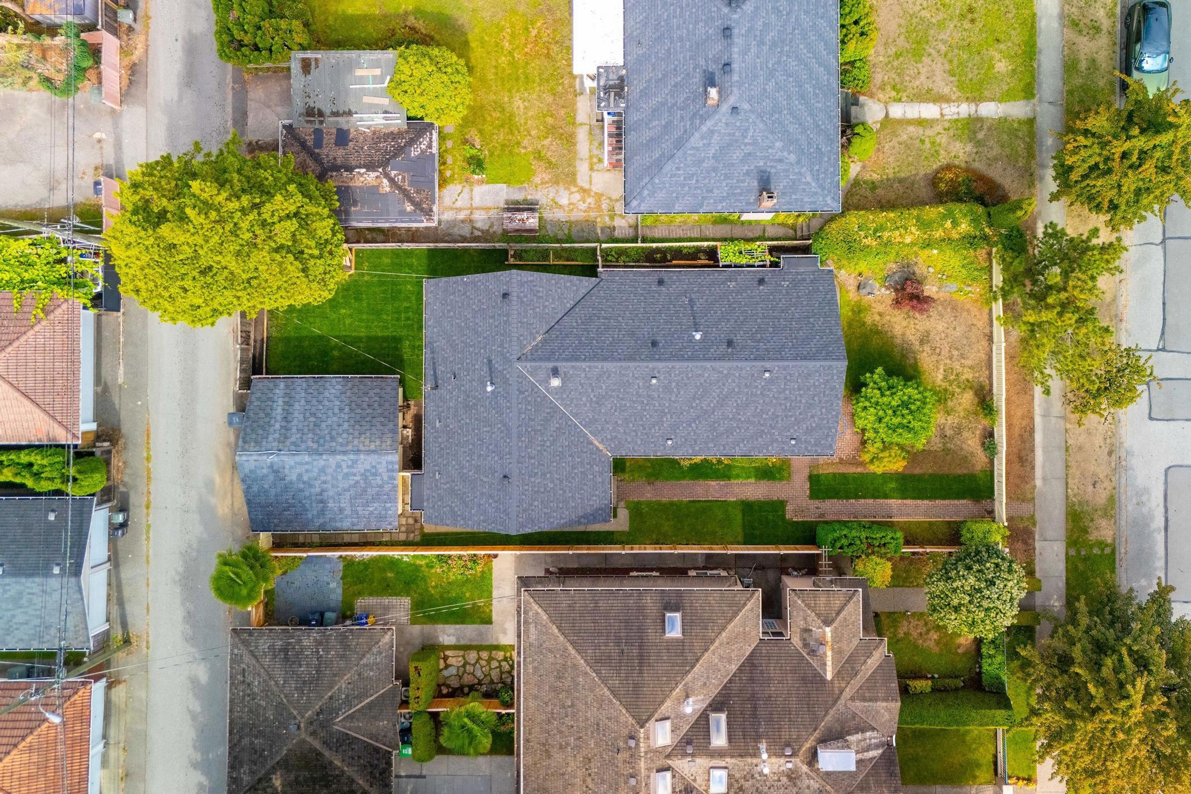 8271 Laurel Street, Vancouver - Exteriors - Drone/Aerial View - Photo 4