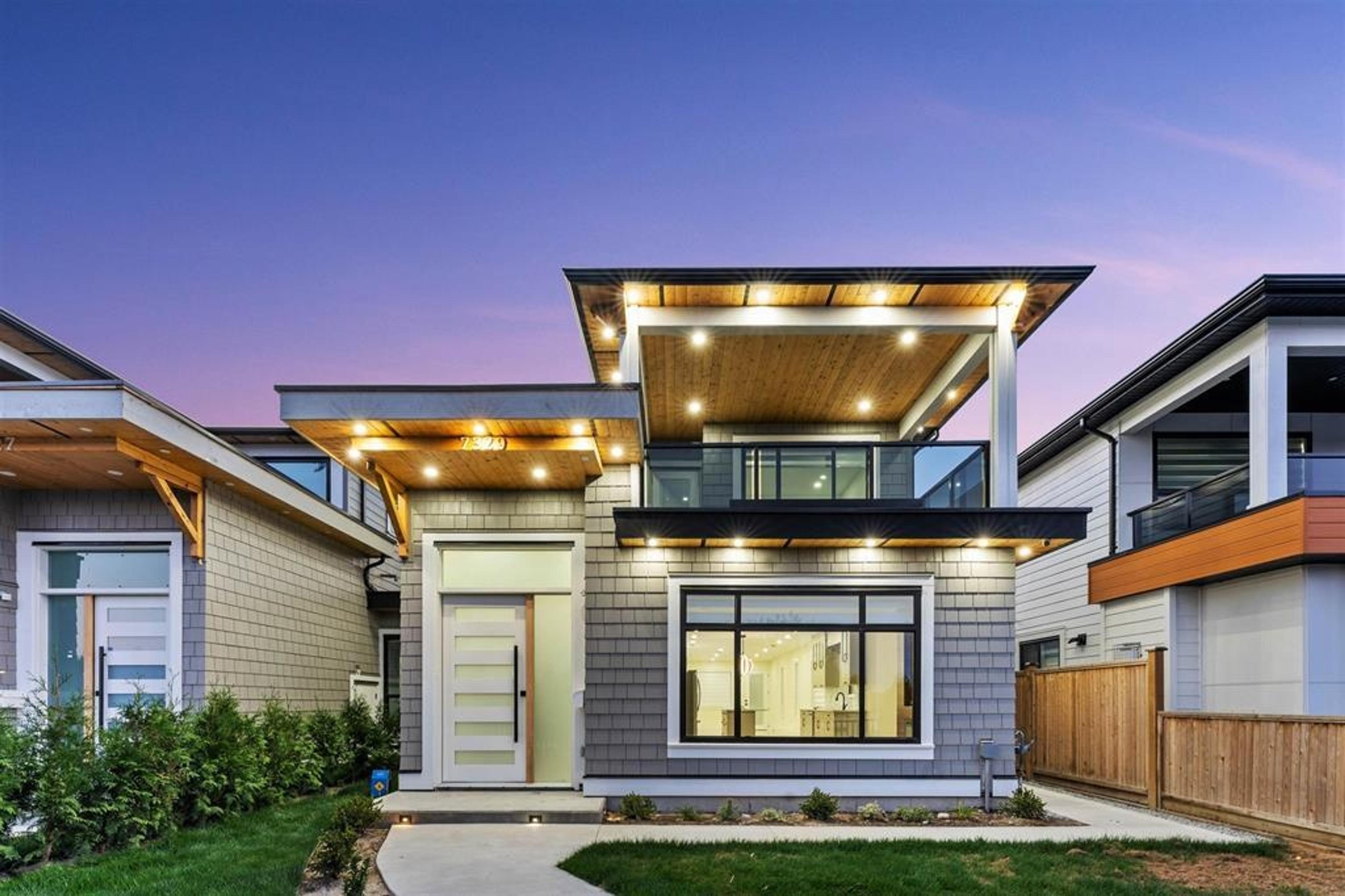 7327 Ethel Avenue, Burnaby - Exteriors - Photo 2