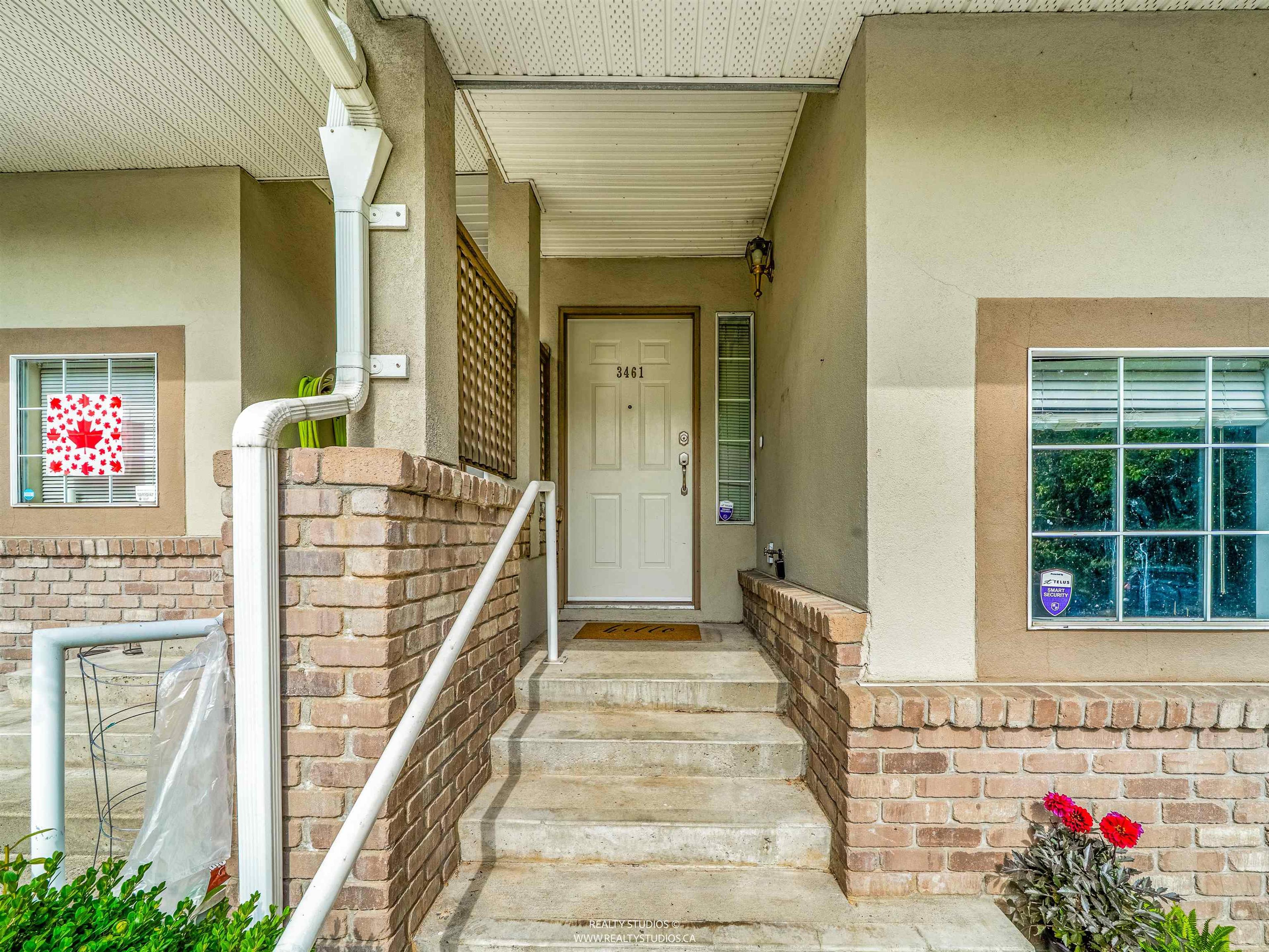 3400 SE Marine Drive, Vancouver - Exteriors - Photo 2