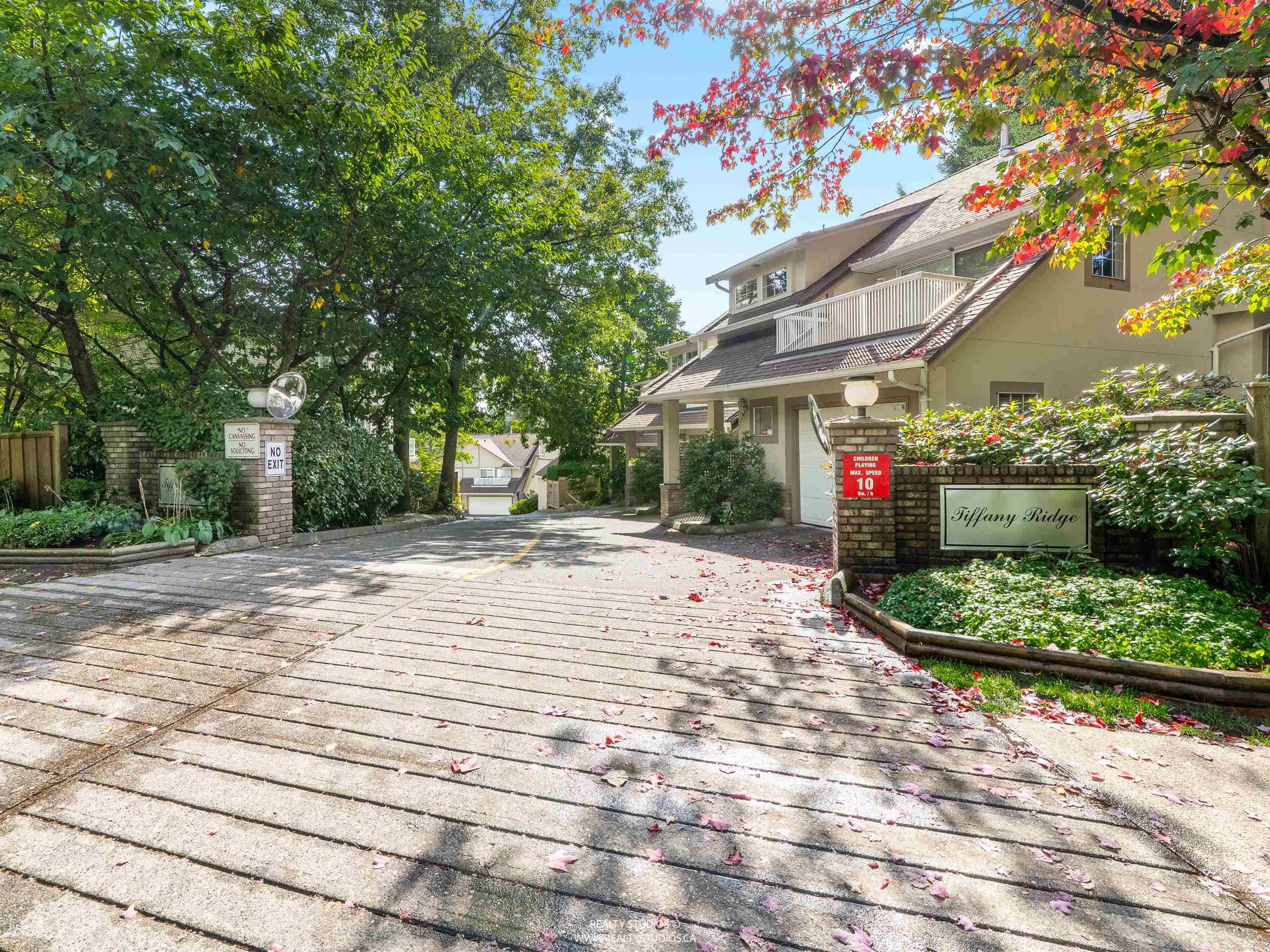 3400 SE Marine Drive, Vancouver - Exteriors - Full Complex View - Photo 3