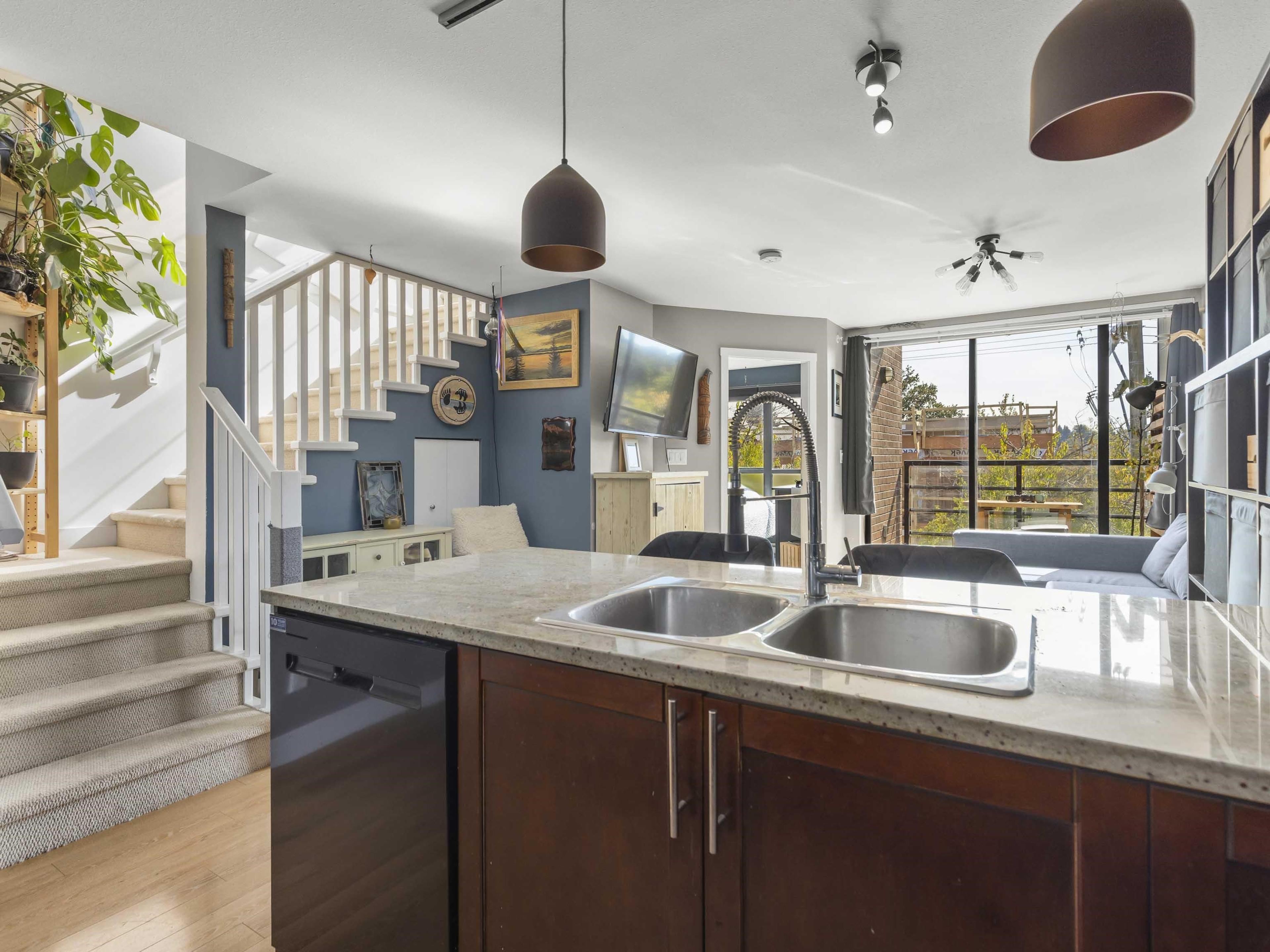 2150 E Hastings Street, Vancouver - Exteriors - Photo 1