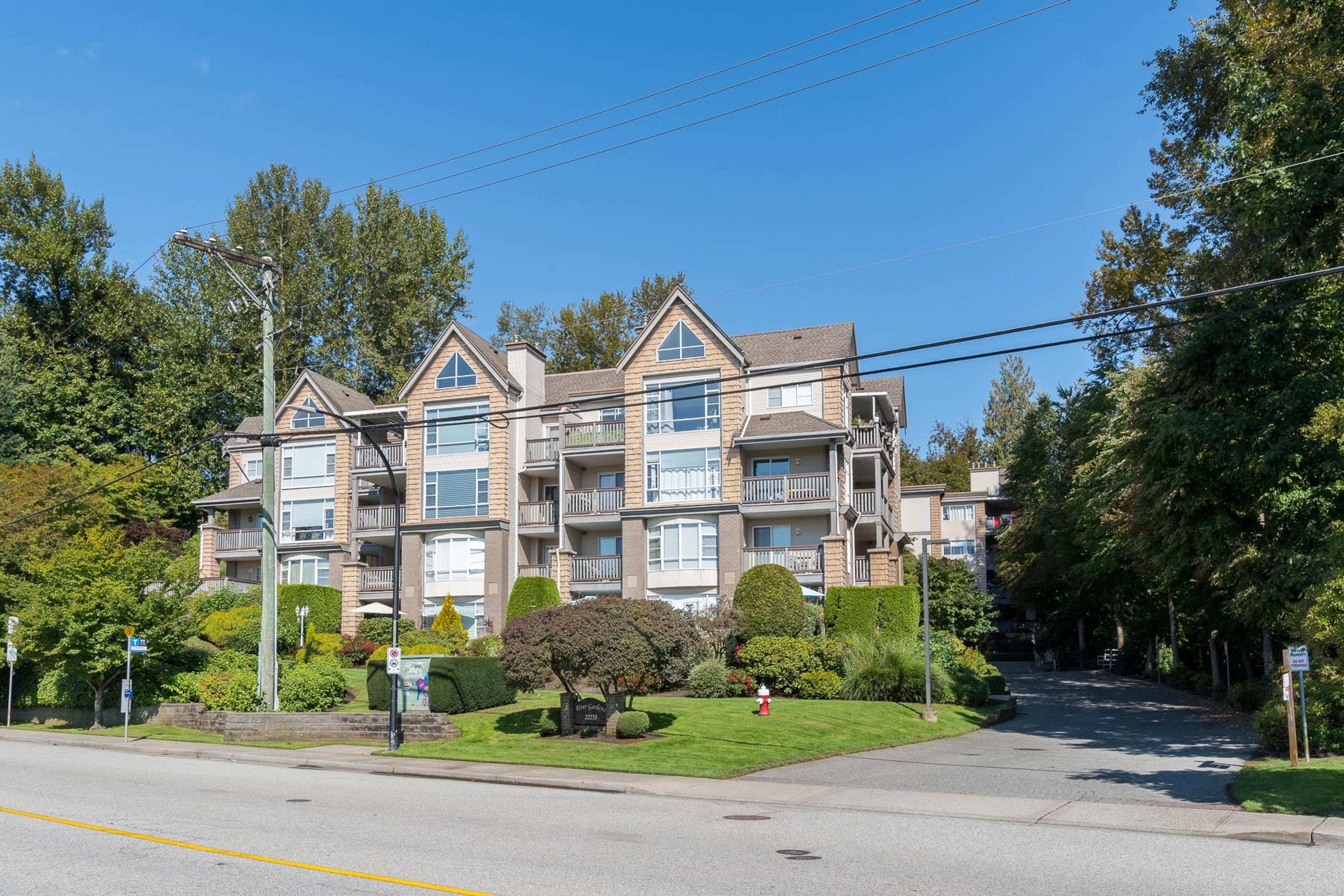 22233 River Road, Maple Ridge - Exteriors - Photo 2