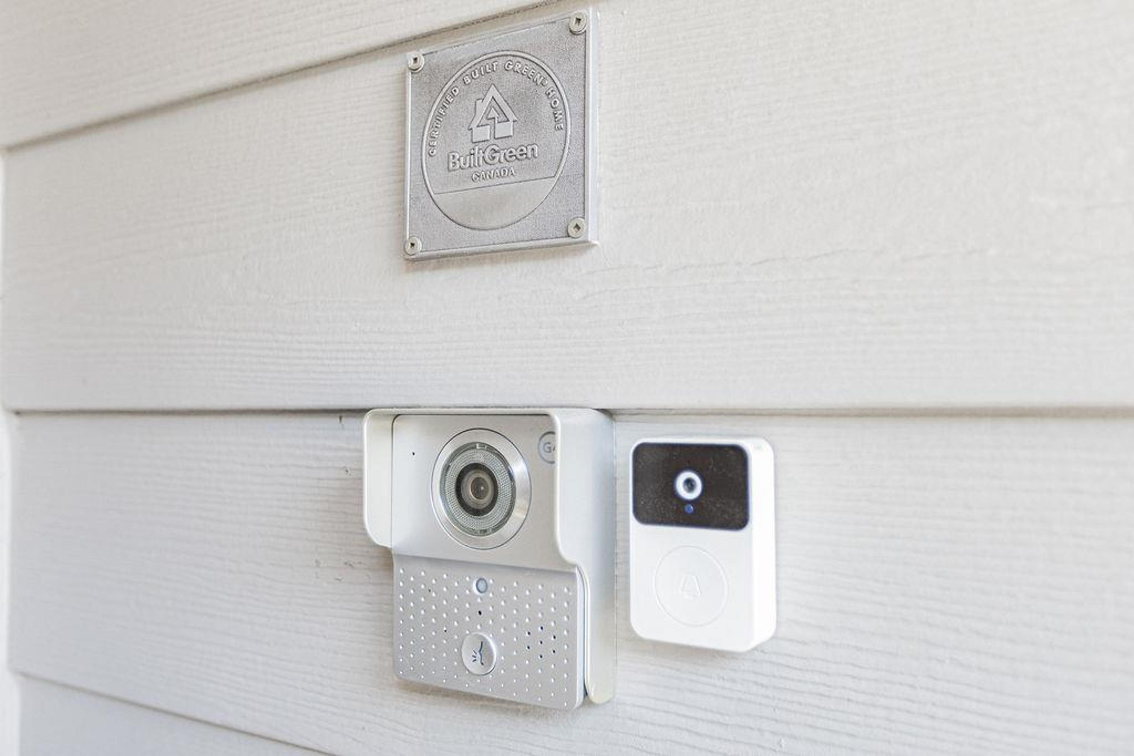 15177 60 Avenue, Surrey - Exteriors - Photo 5