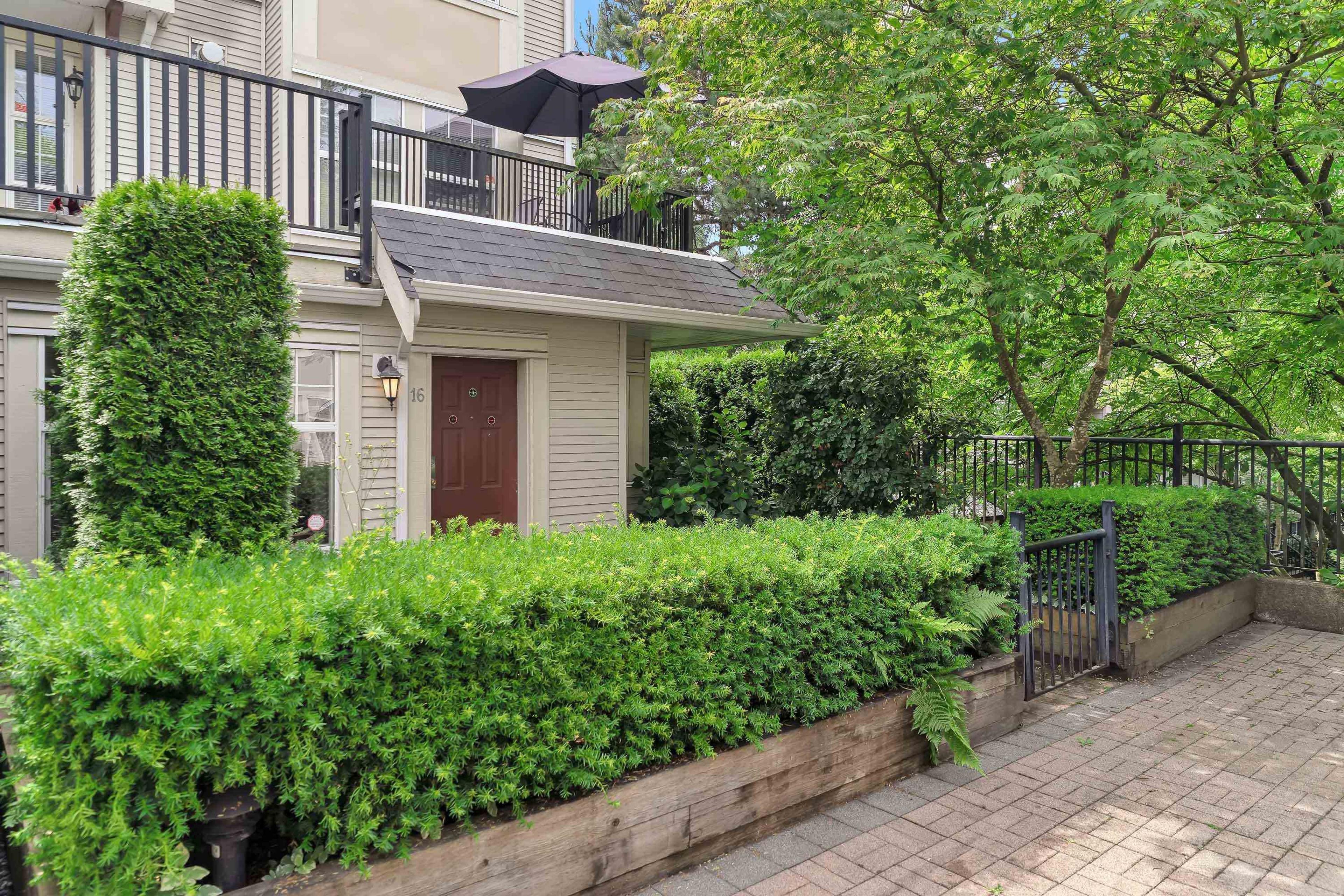 7077 Edmonds Street, Burnaby - Exteriors - Photo 3