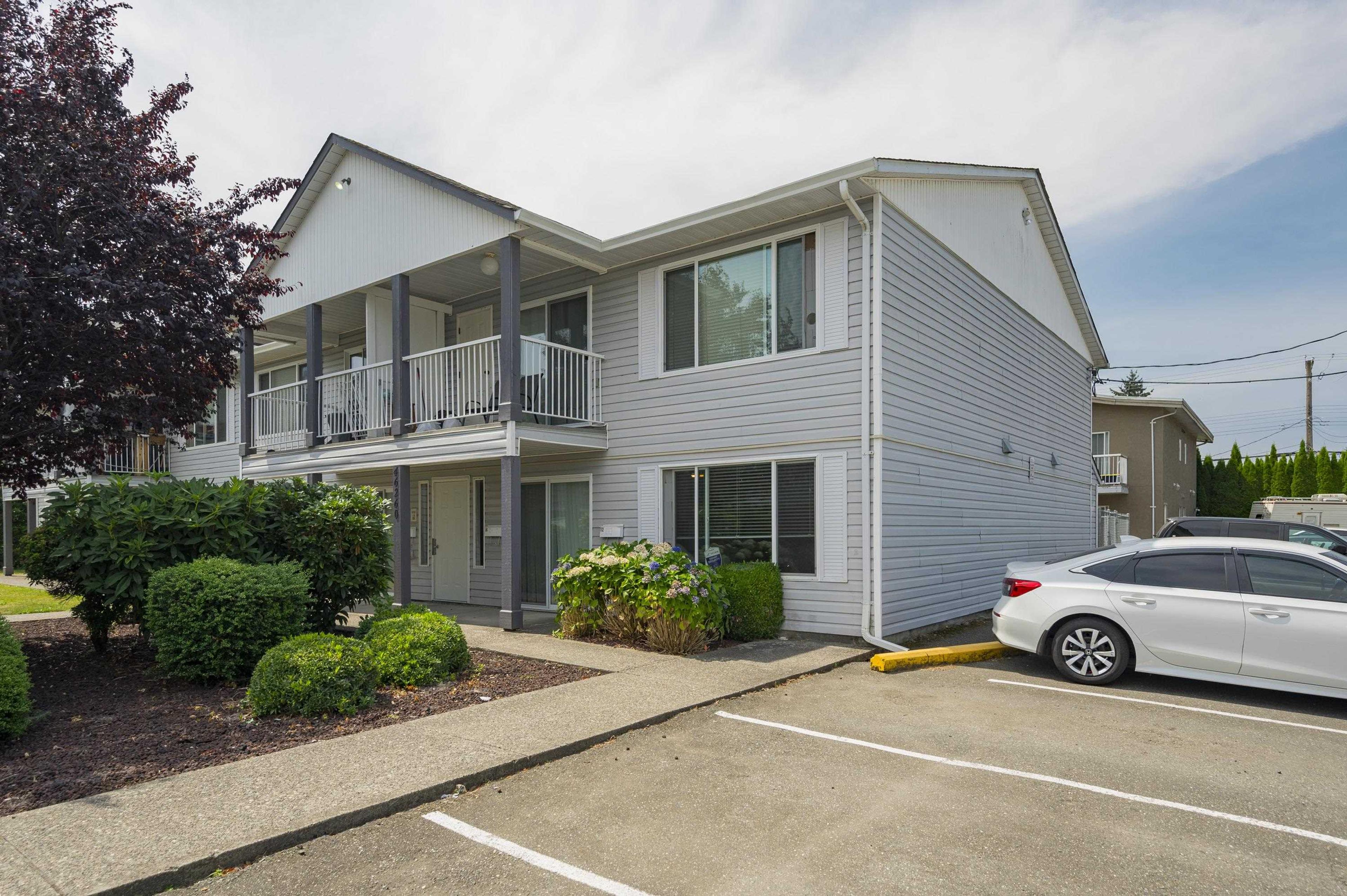 46260 Harford Street, Chilliwack - Exteriors - Photo 3