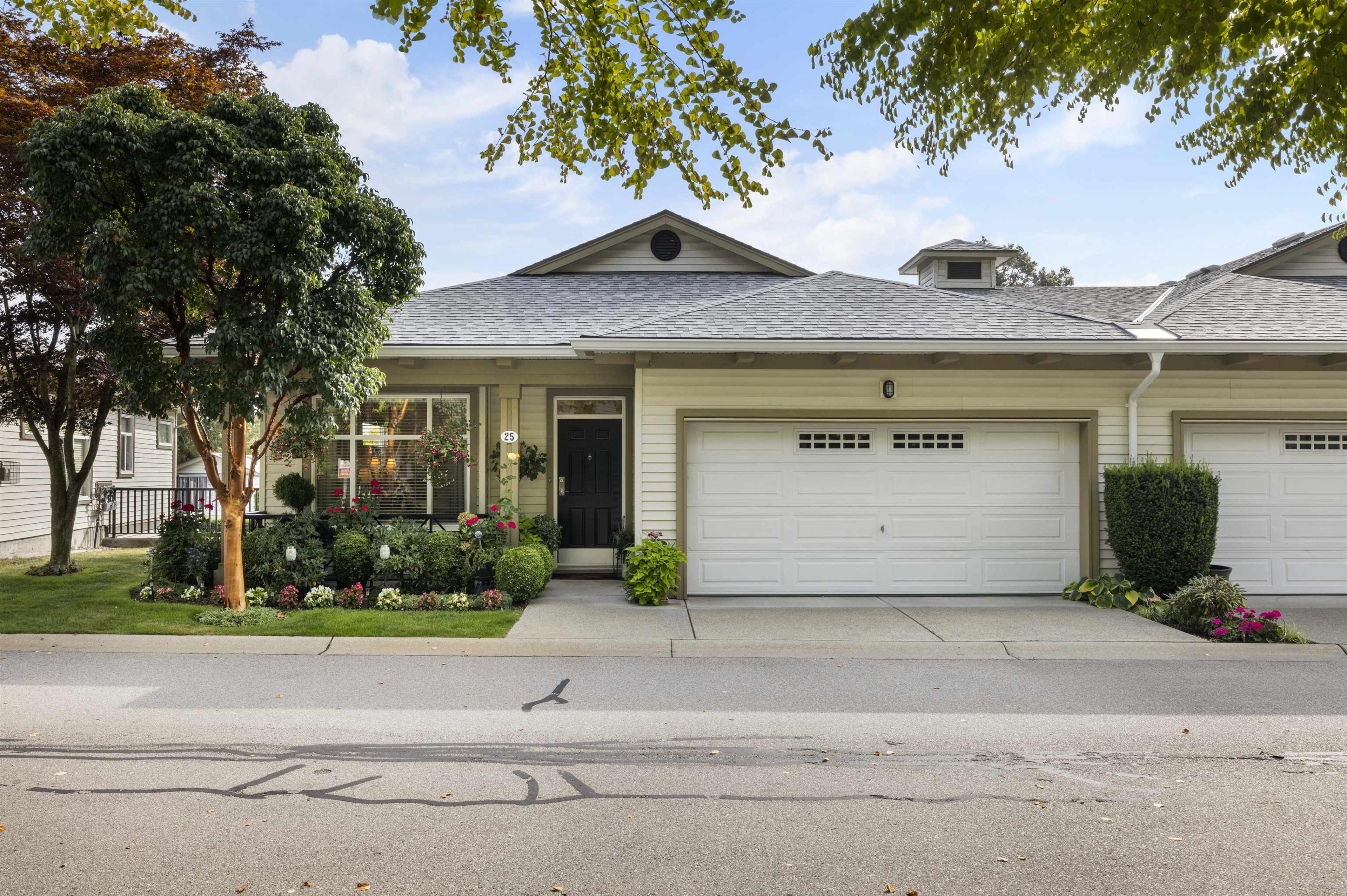 15188 62a Avenue, Surrey - Exteriors - Photo 2