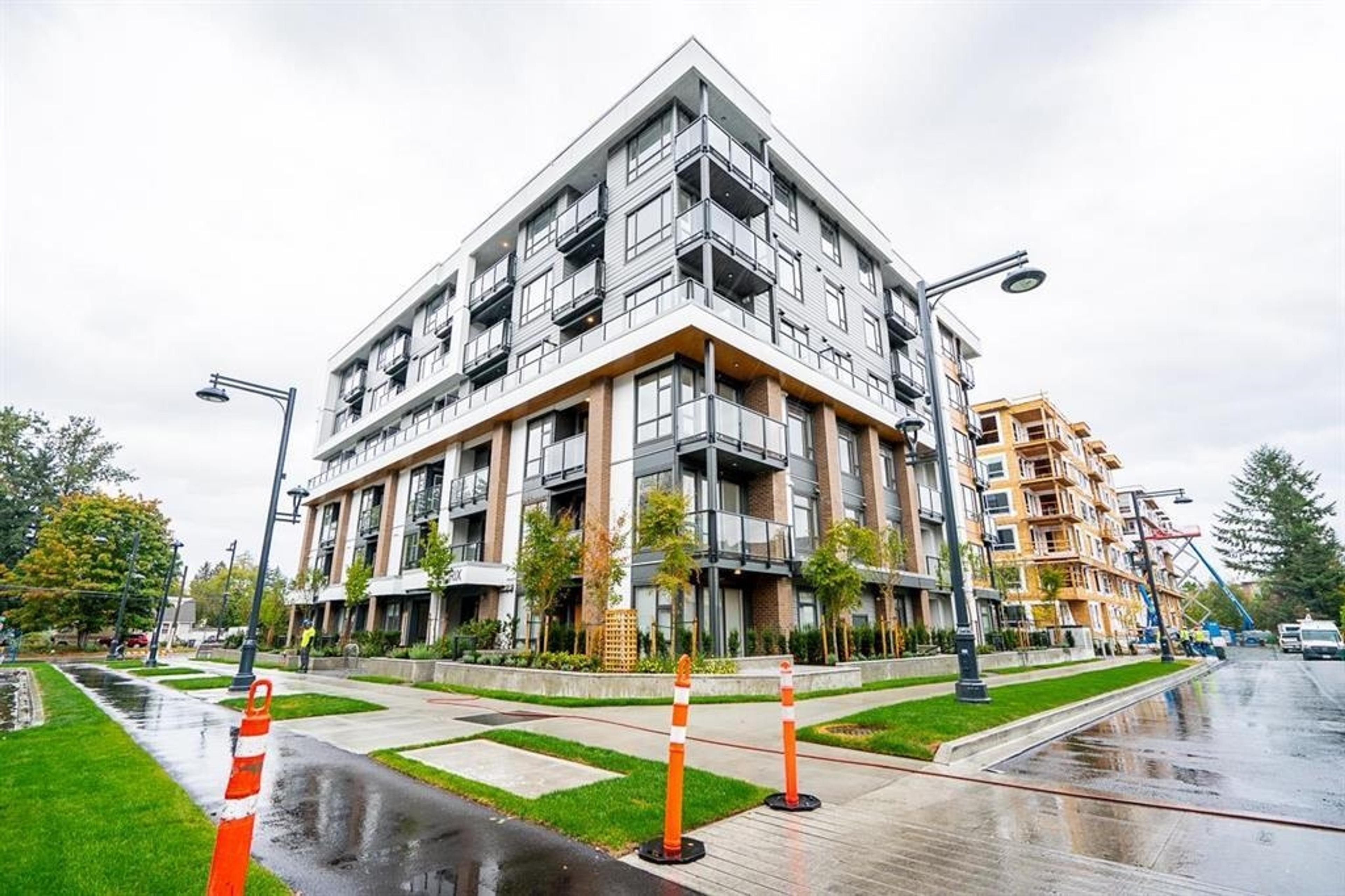 22189 86a Avenue, Langley - Exteriors - Photo 2