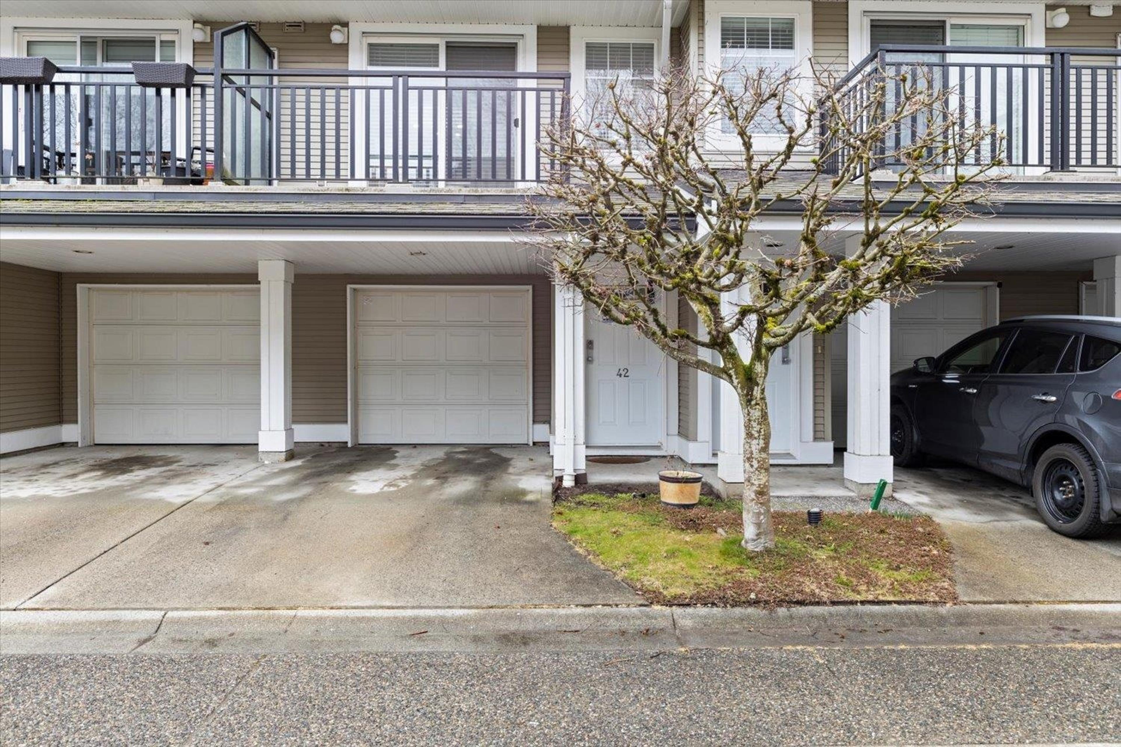 2927 Fremont Street, Port Coquitlam - Exteriors - Photo 3