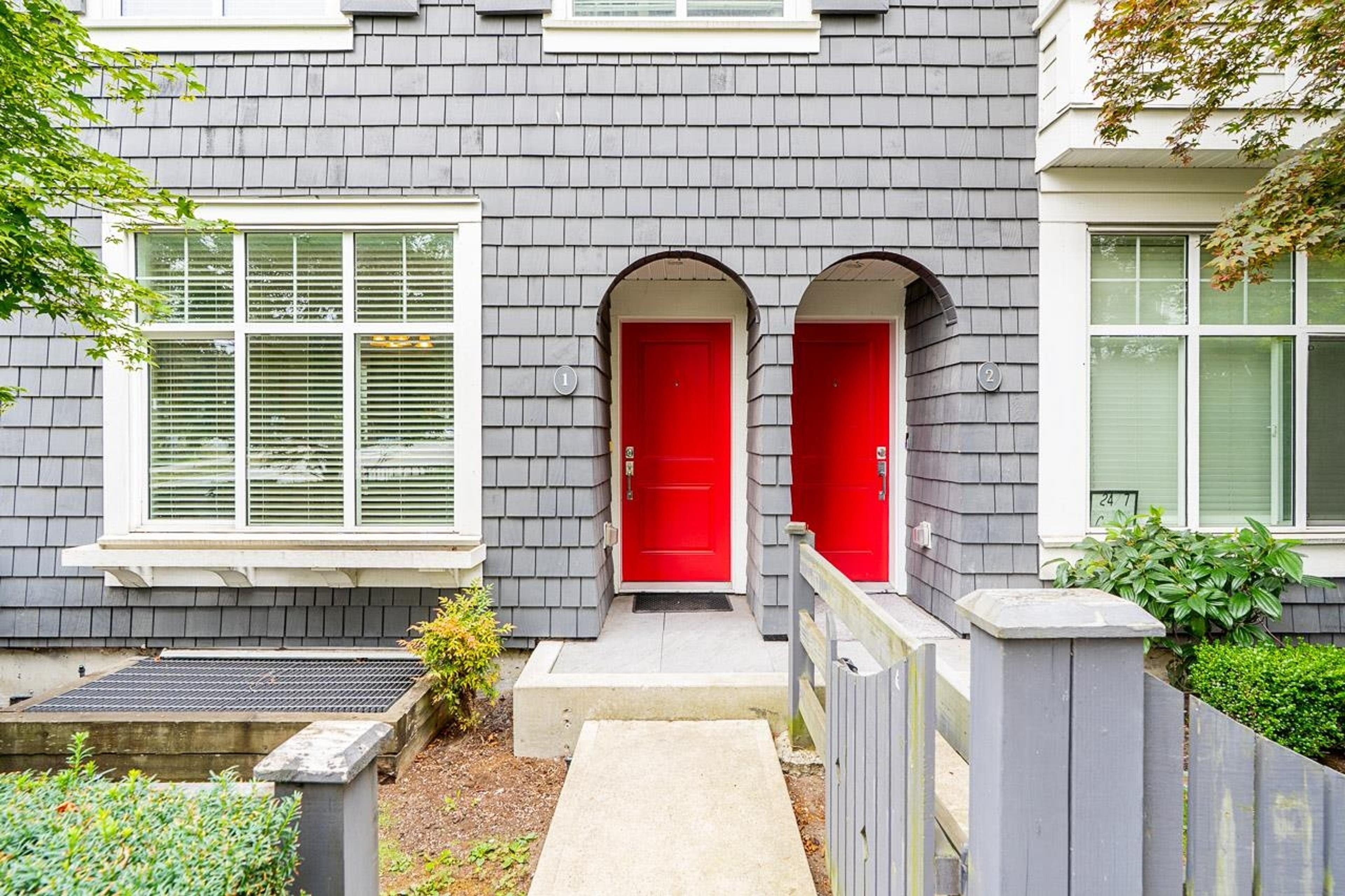 13636 81a Avenue, Surrey - Exteriors - Photo 2