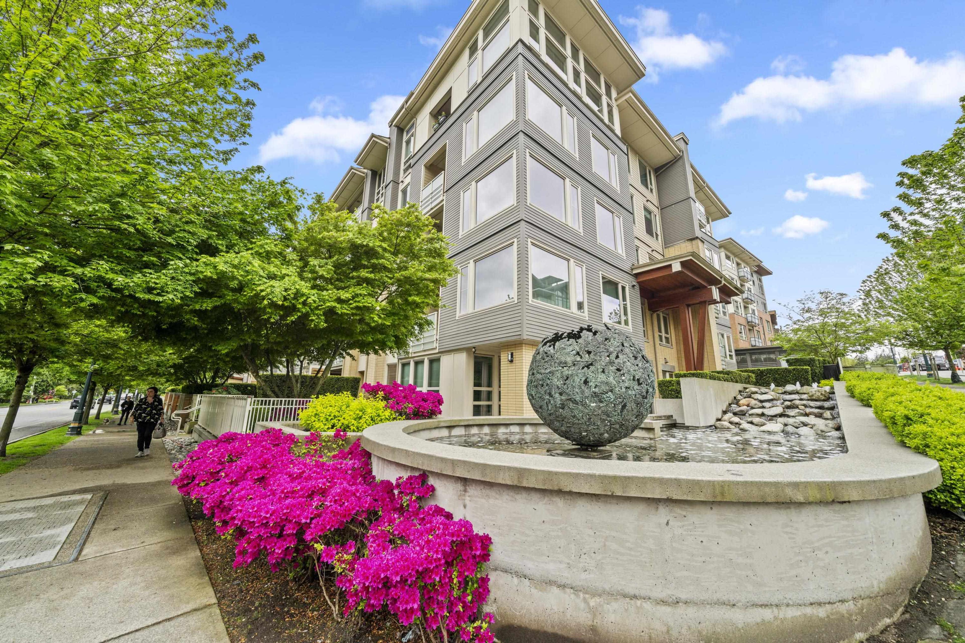 2665 Mountain Highway, North Vancouver - Exteriors - Photo 4