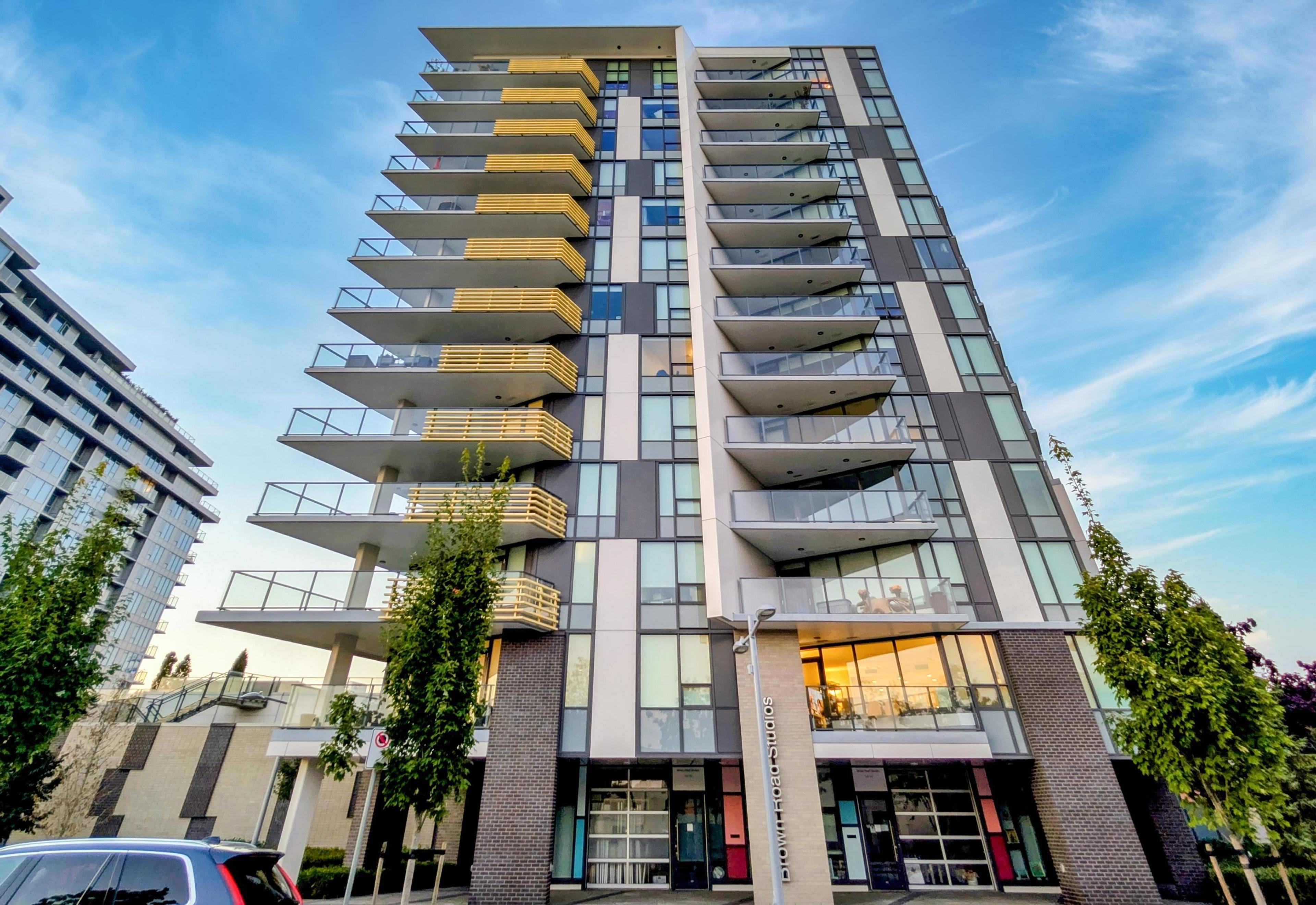 3699 Sexsmith Road, Richmond - Exteriors - Photo 2