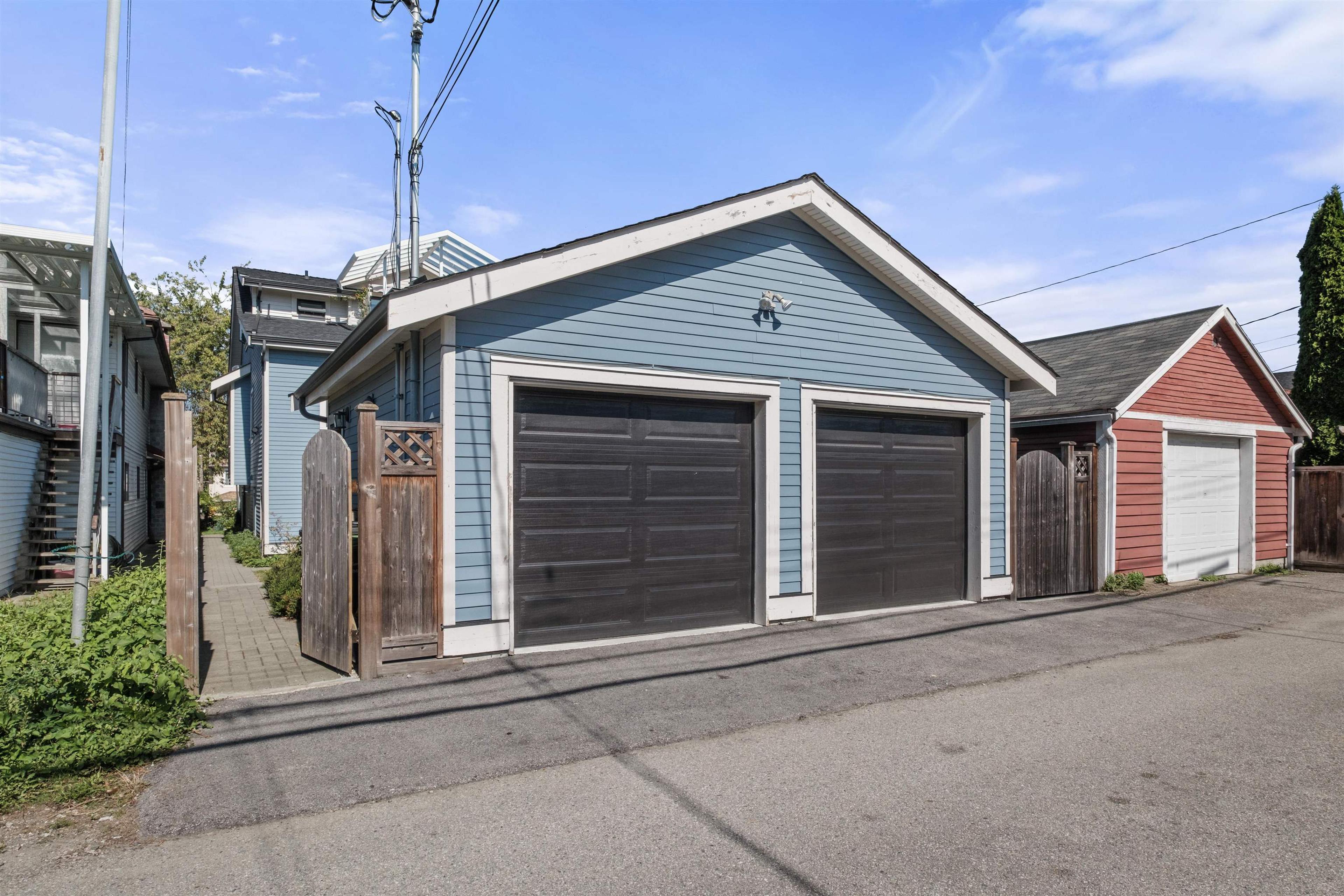 1452 E 20th Avenue, Vancouver - Exteriors - Photo 4