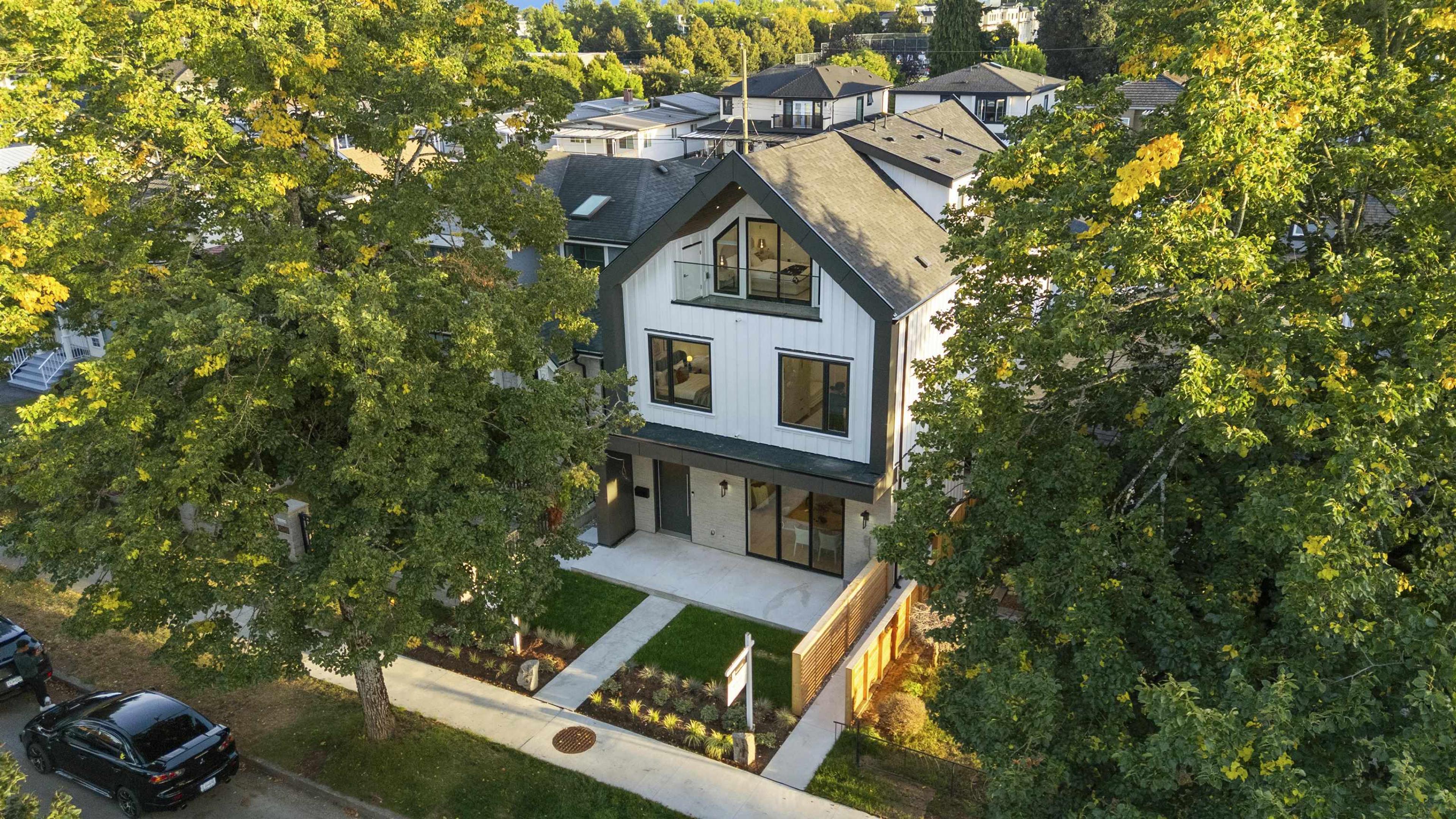 2386 E 45th Avenue, Vancouver - Exteriors - Drone/Aerial View - Photo 2