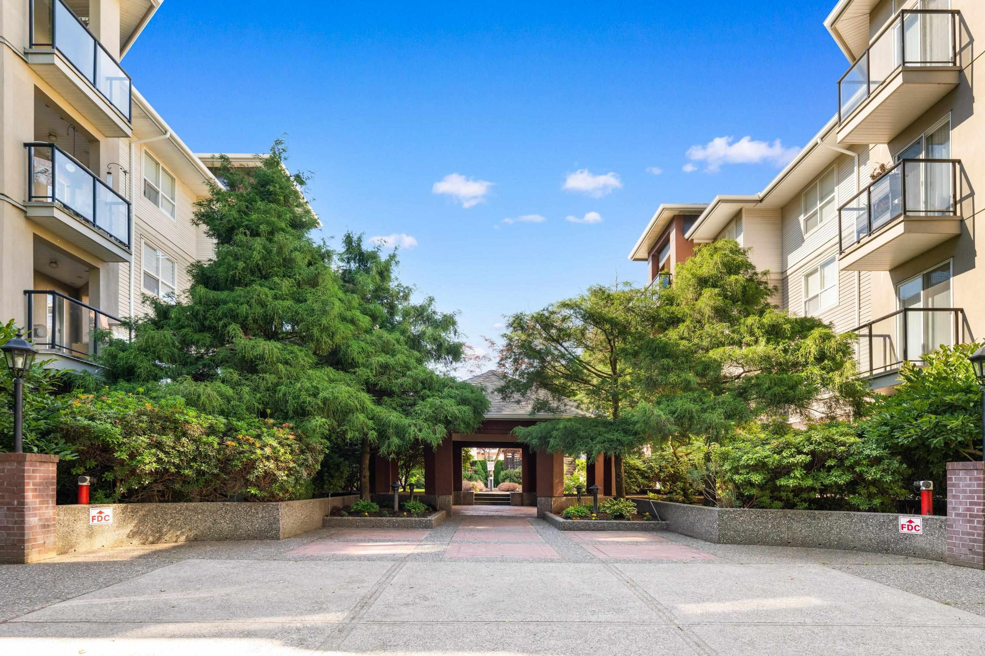 20239 Michaud Crescent, Langley - Exteriors - Full Complex View - Photo 2