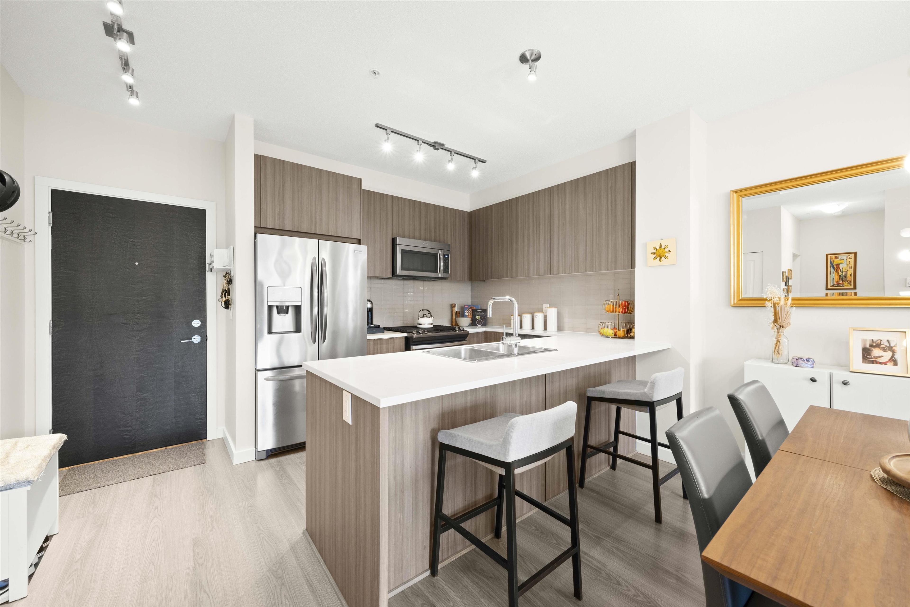 1152 Windsor Mews, Coquitlam - Exteriors - Photo 1