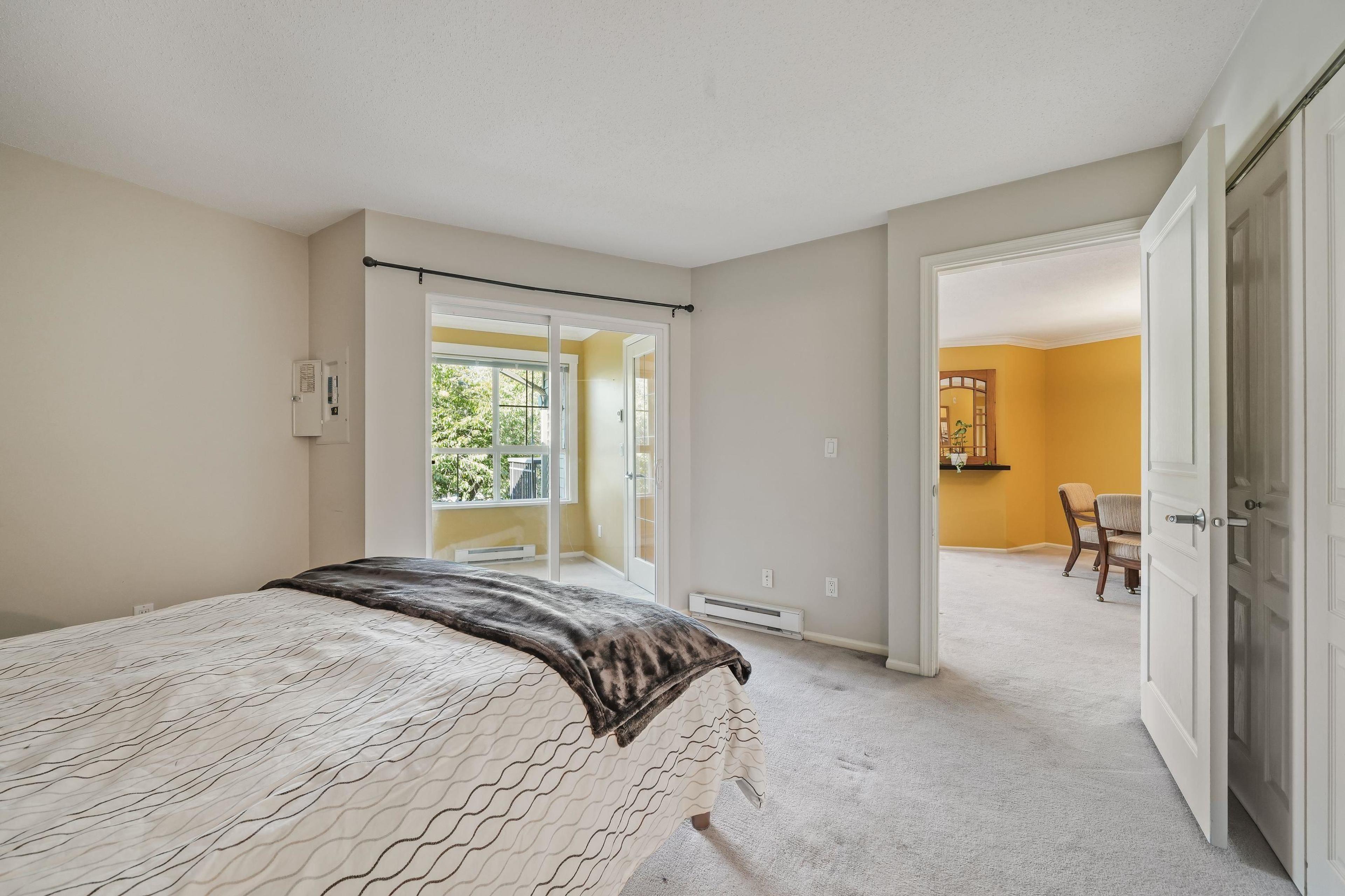 1100 E 29th Street, North Vancouver - Exteriors - Photo 2