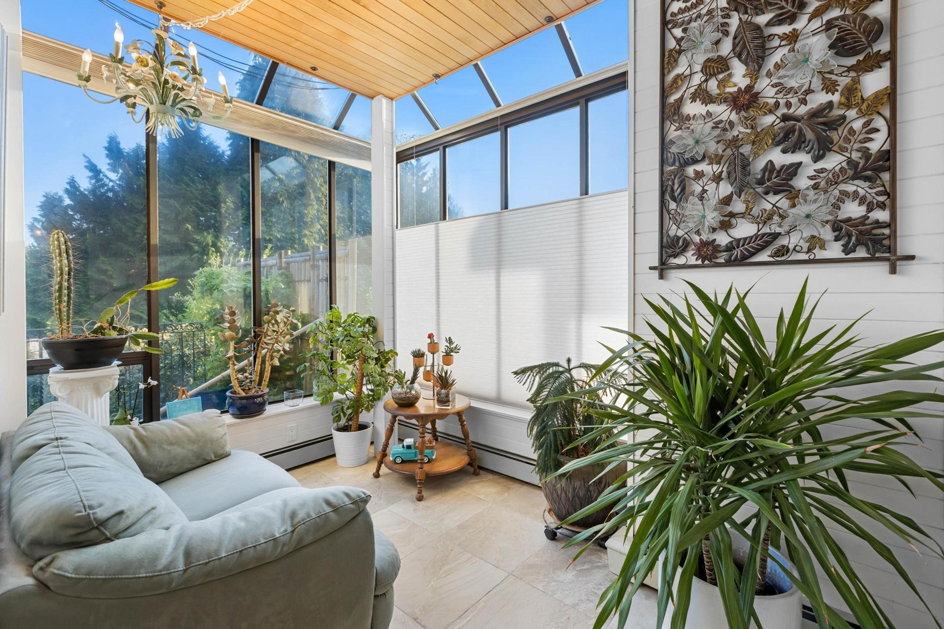 732 ROCHESTER AVENUE - Image 12