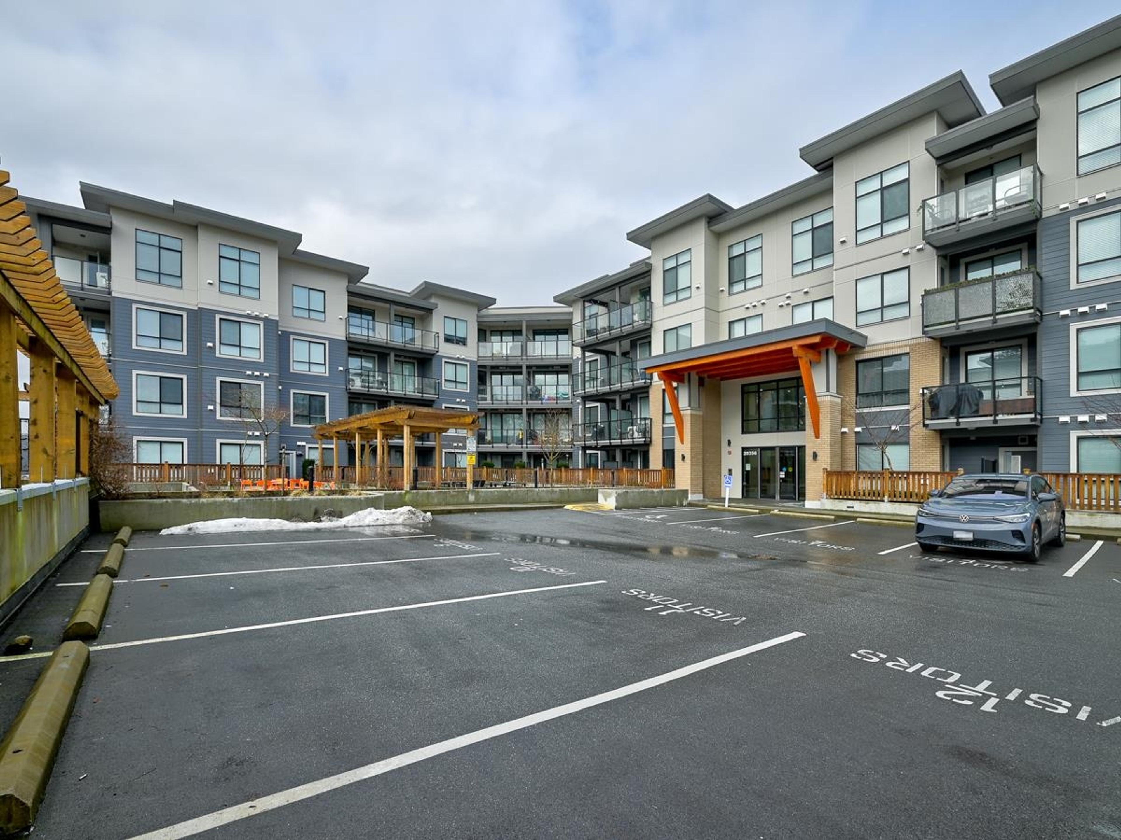 20356 72b Avenue, Langley - Exteriors - Full Complex View - Photo 1