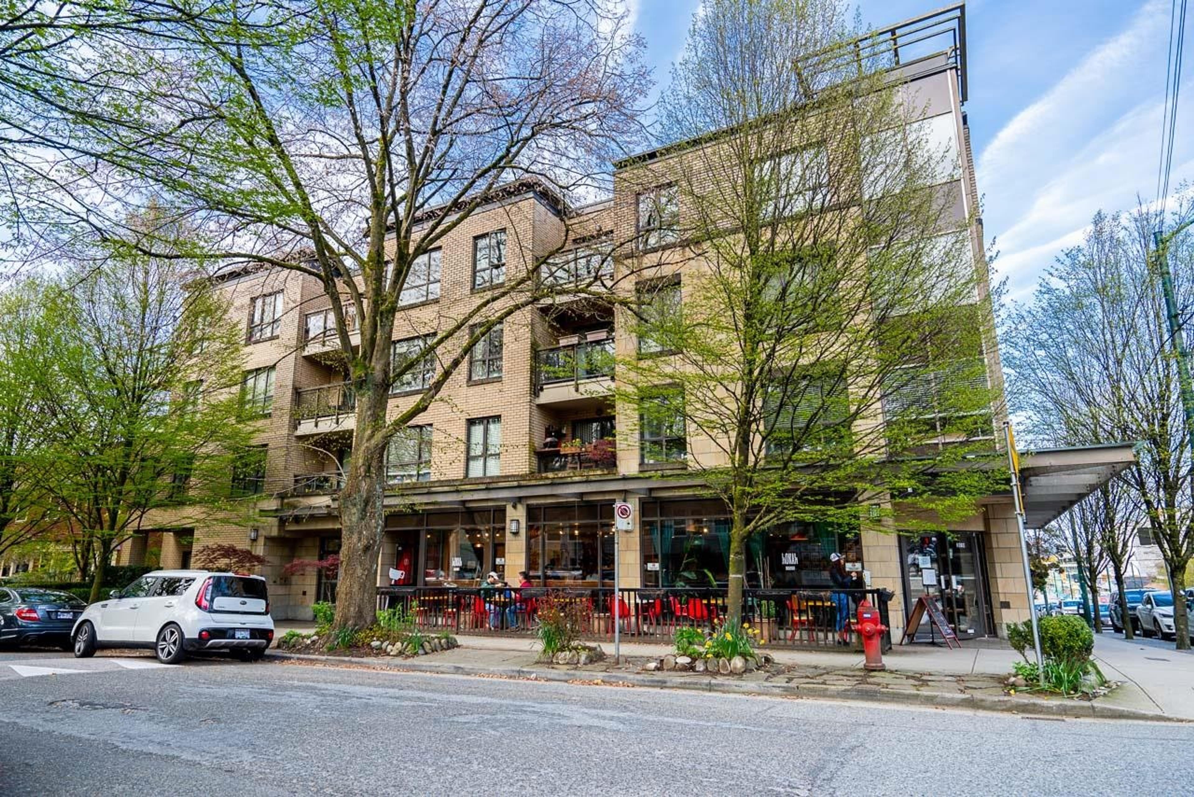 2015 Trafalgar Street, Vancouver - Exteriors - Photo 2