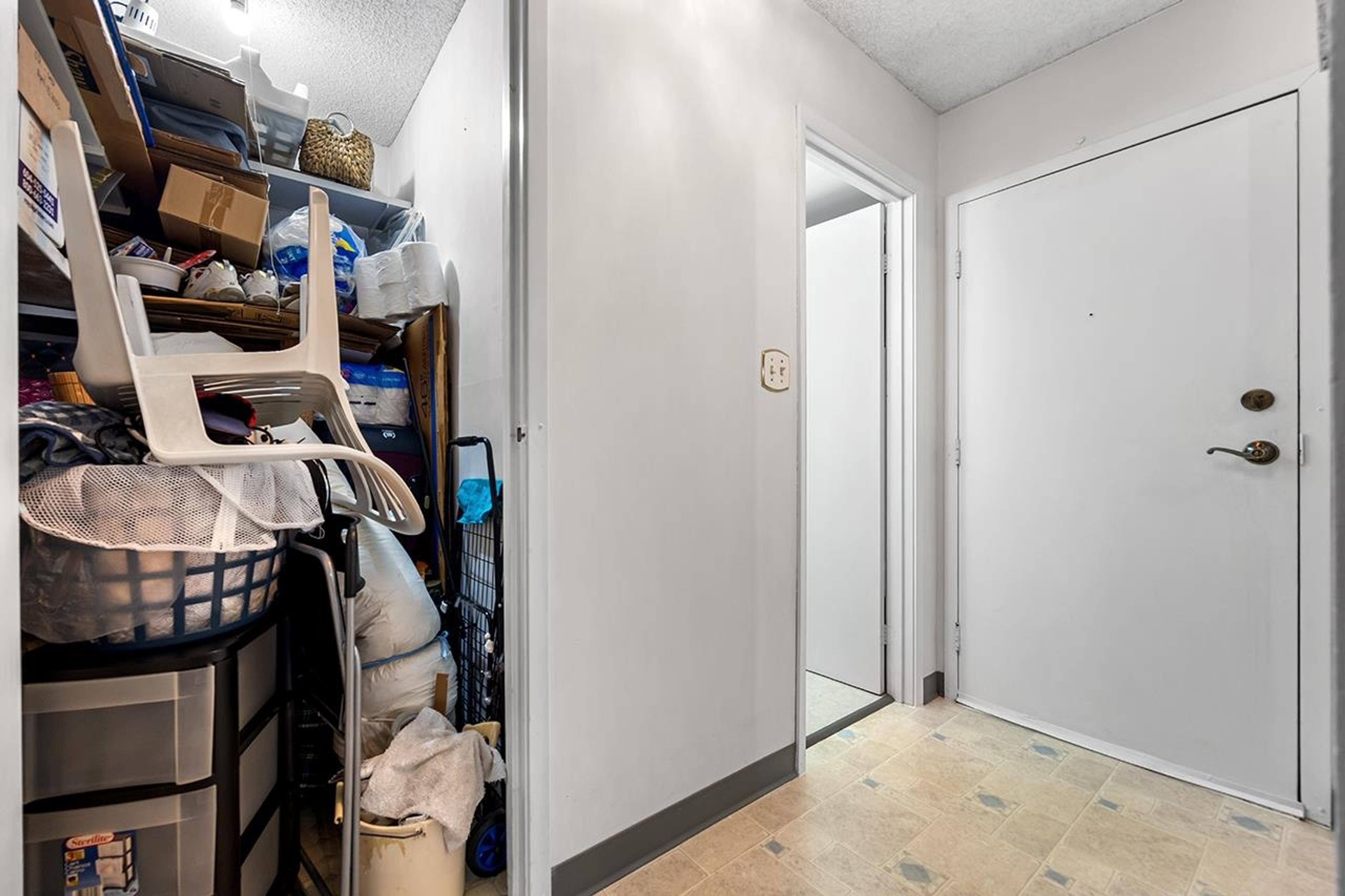 8231 Granville Avenue, Richmond - Exteriors - Photo 3