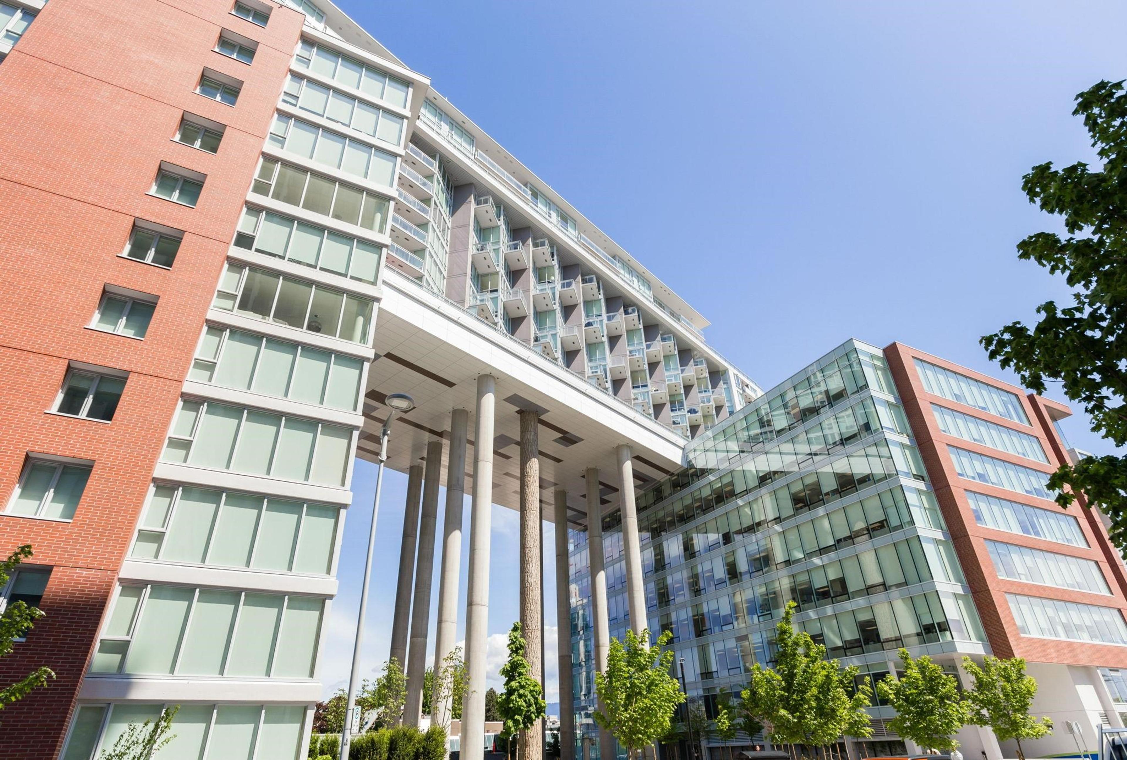 1618 Quebec Street, Vancouver - Exteriors - Full Complex View - Photo 5