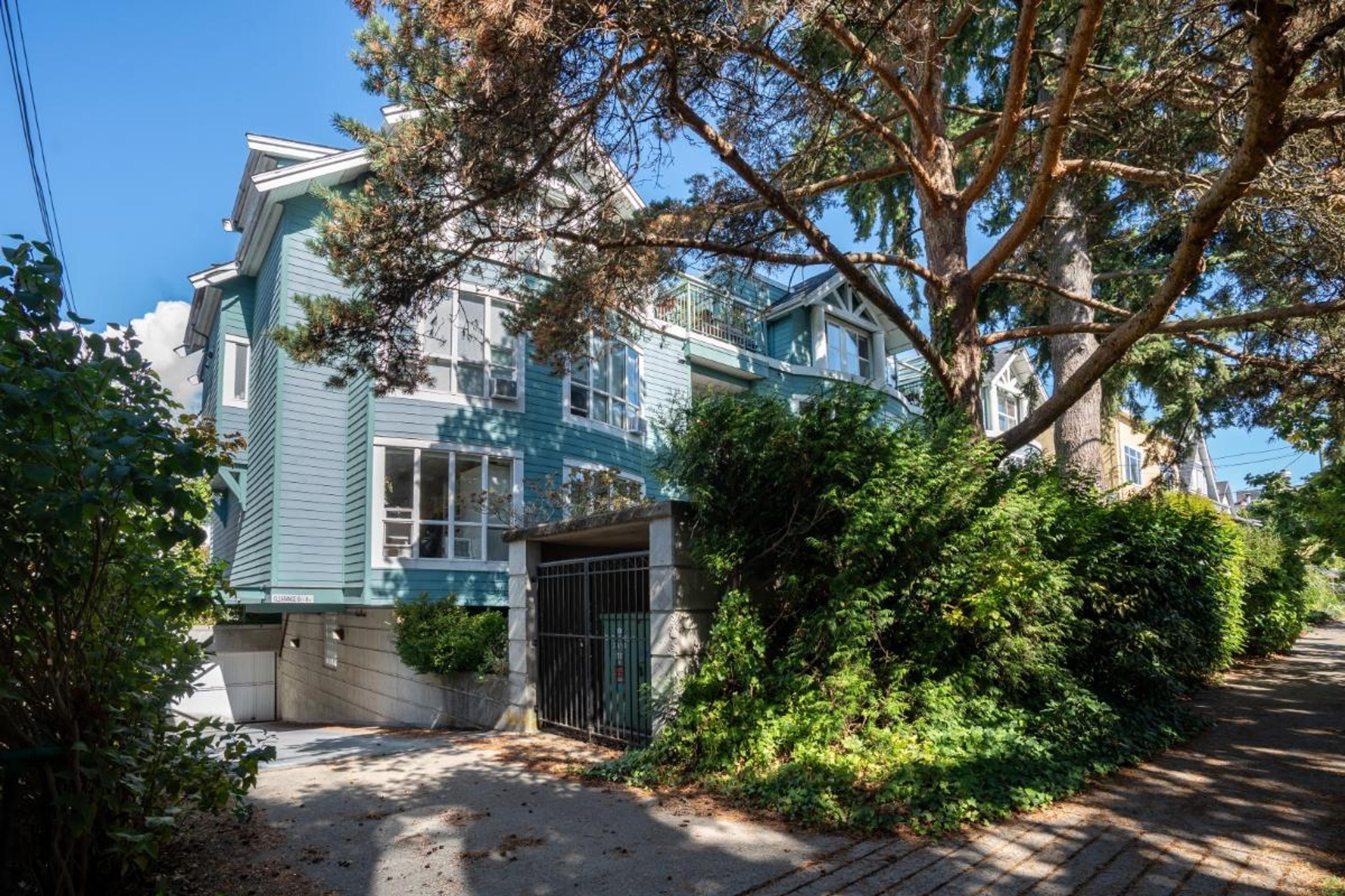 1617 Grant Street, Vancouver - Exteriors - Photo 1