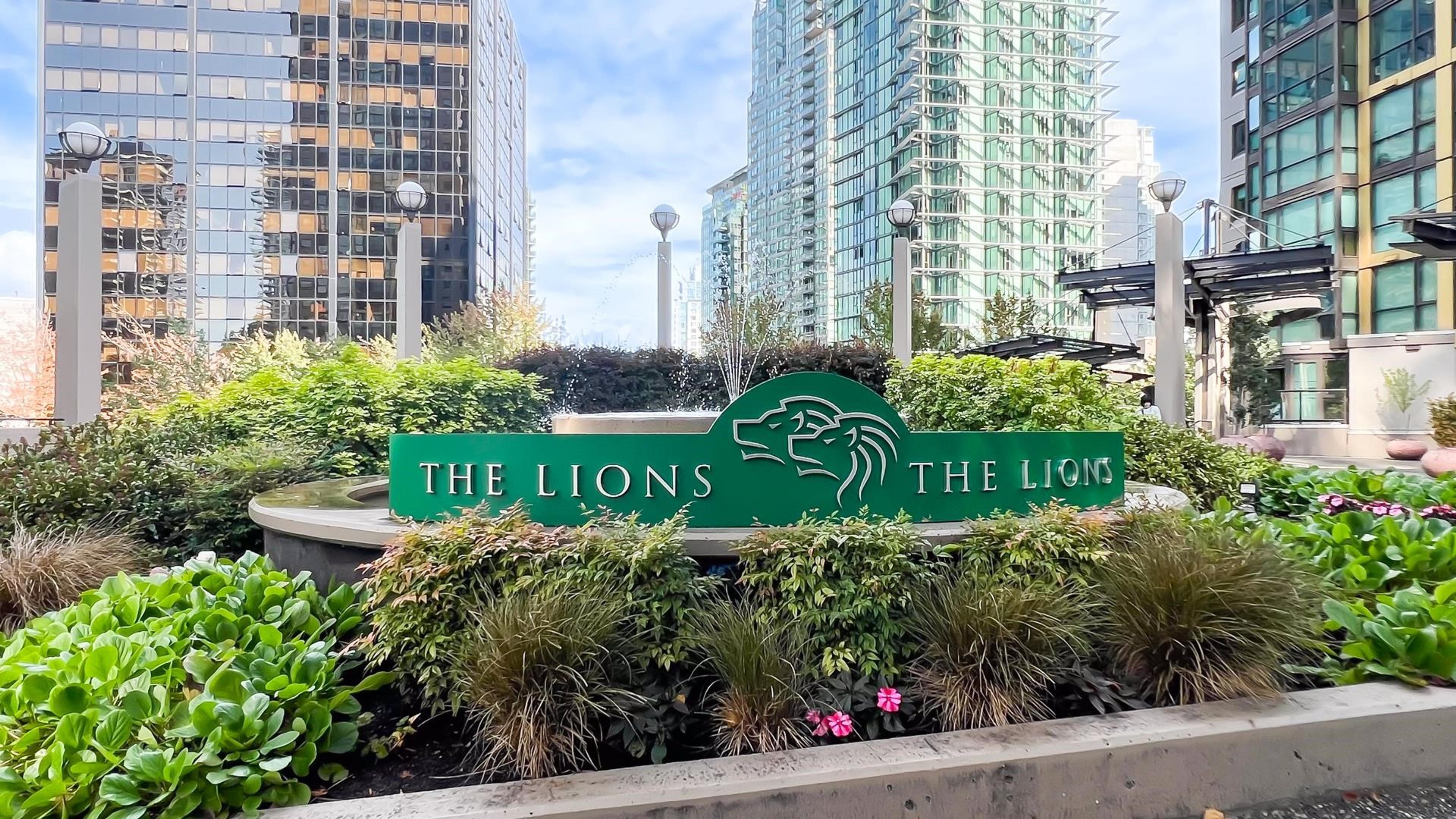 1331 Alberni Street, Vancouver - Exteriors - Full Complex View - Photo 3