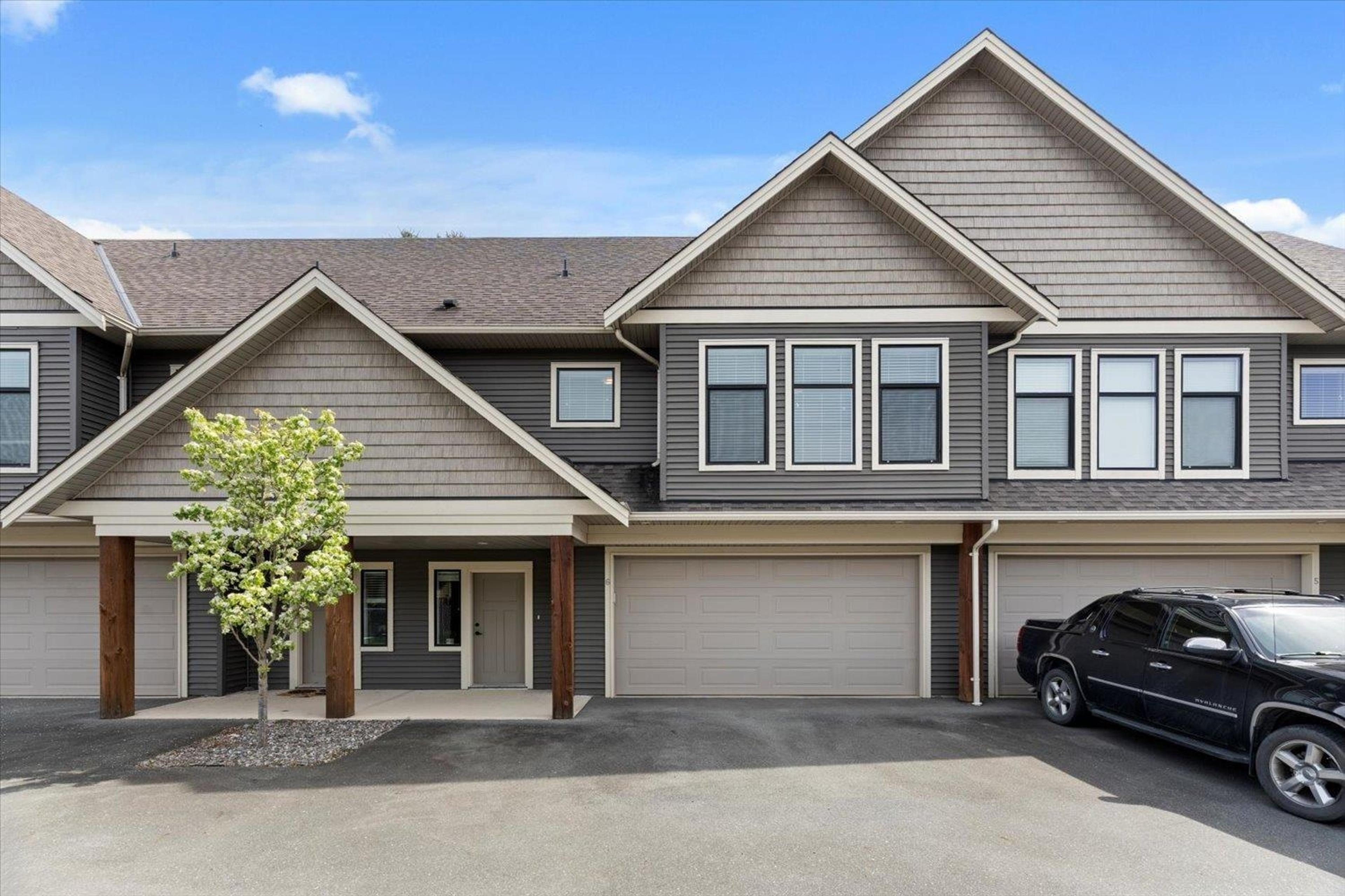 7435 Morrow Road, Agassiz - Exteriors - Full Complex View - Photo 3