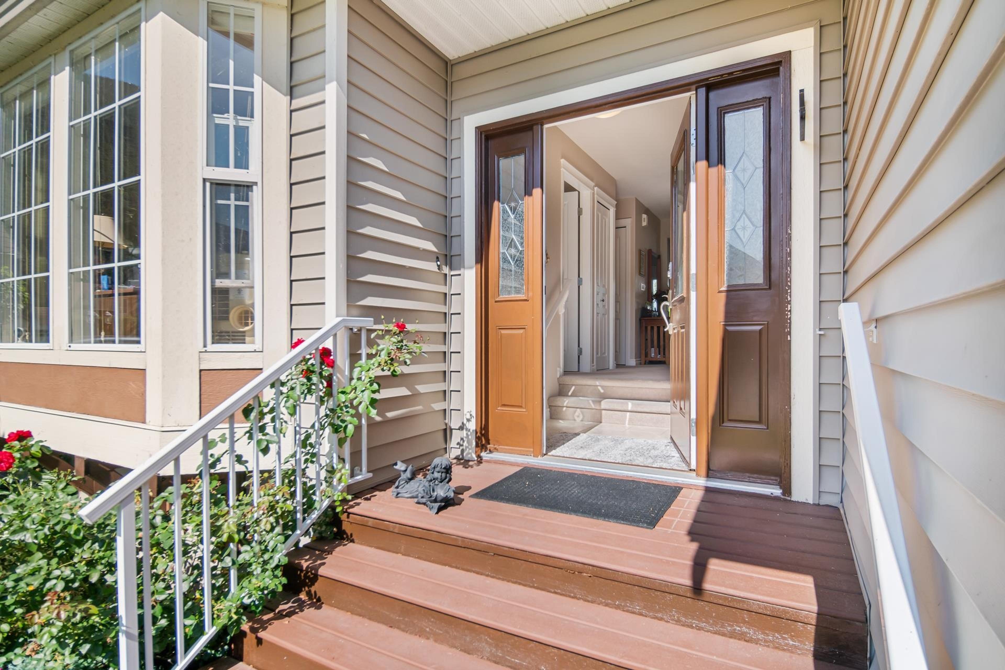 349 Walnut Avenue, Harrison Hot Springs - Exteriors - Photo 4