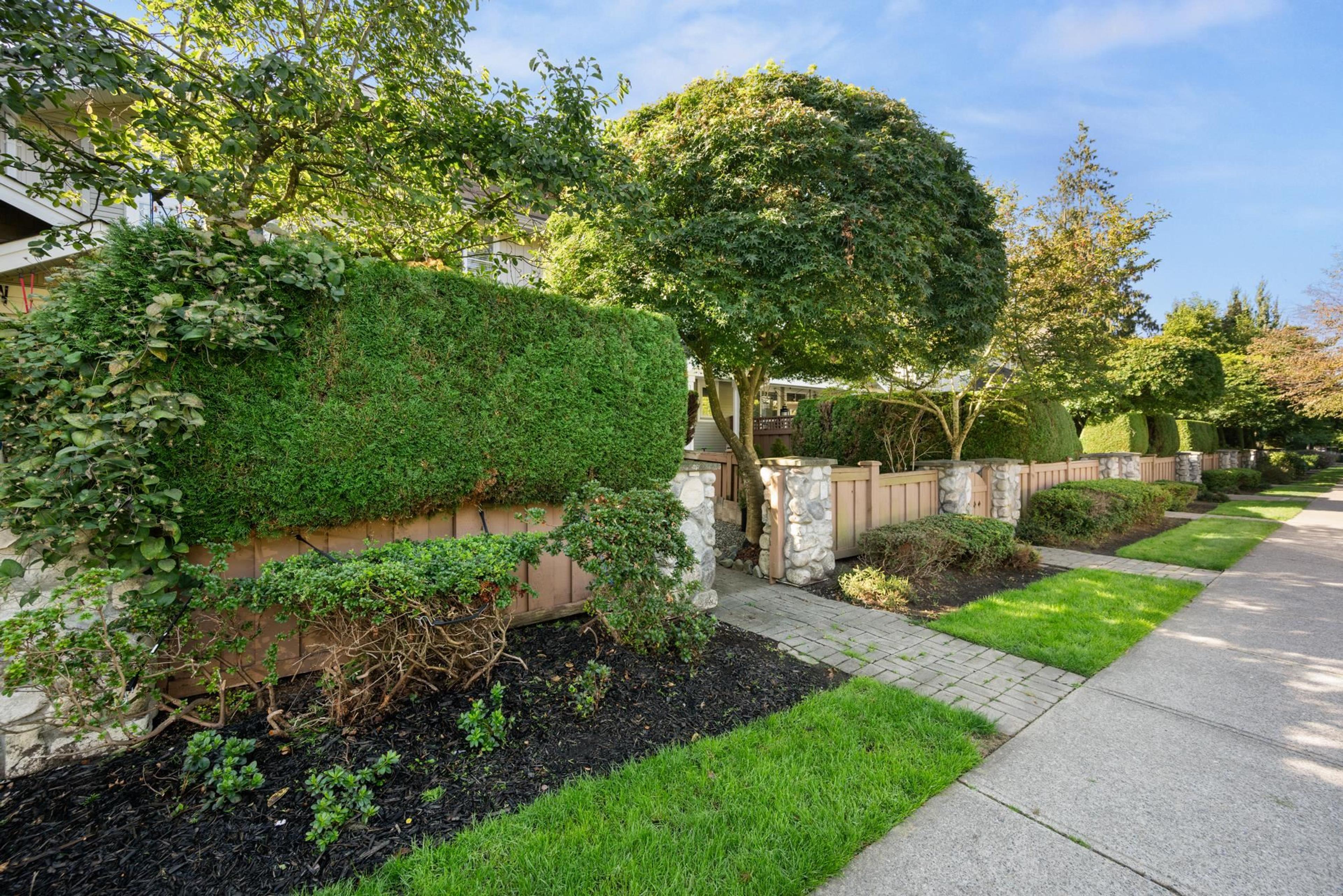 20460 66 Avenue, Langley - Exteriors - Photo 1