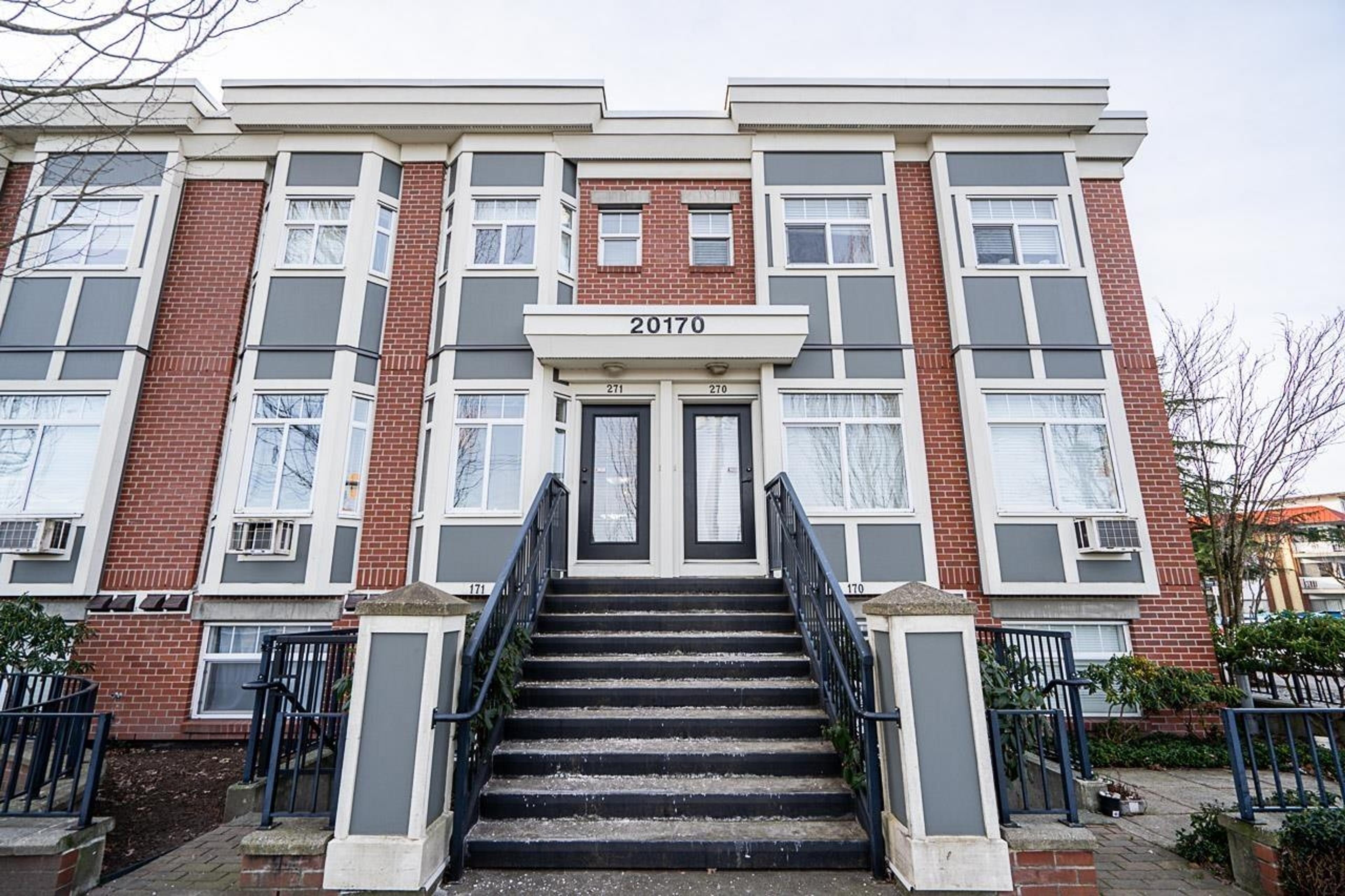 5650 201a Street, Langley - Exteriors - Photo 3