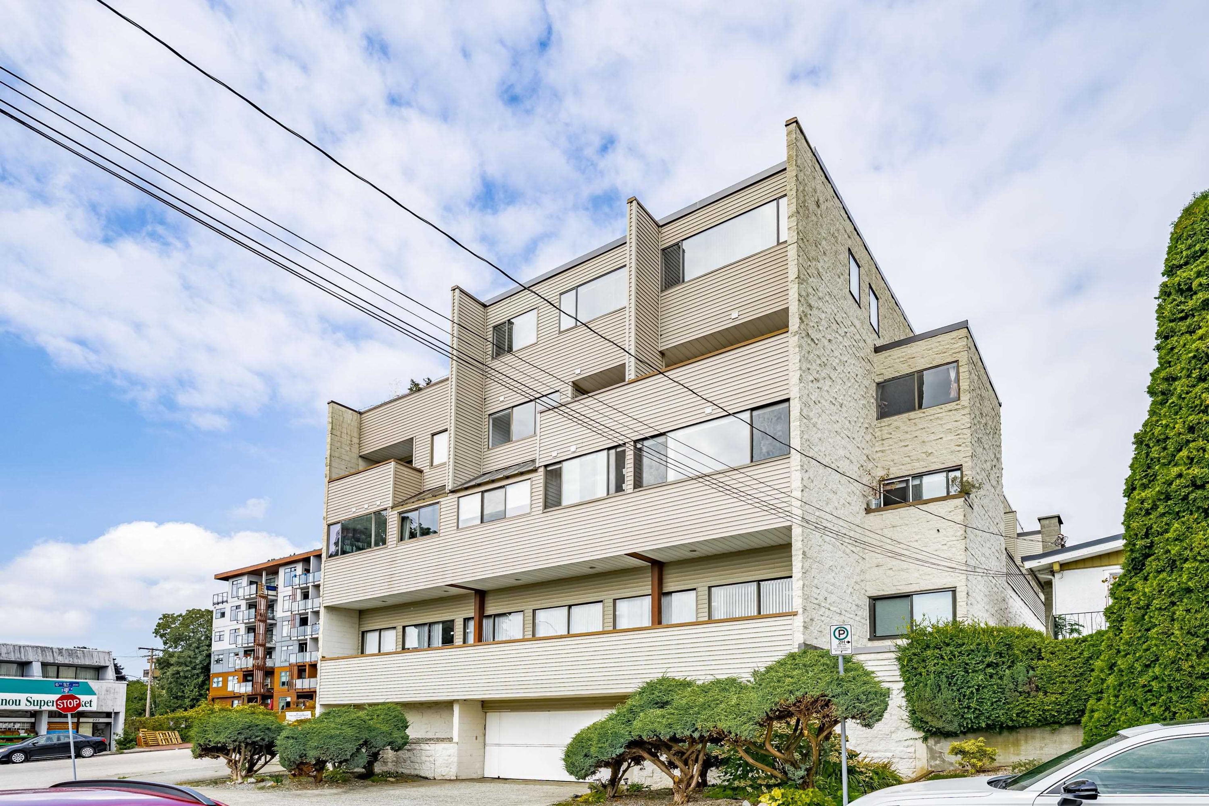 225 Sixth Street, New Westminster - Exteriors - Photo 3