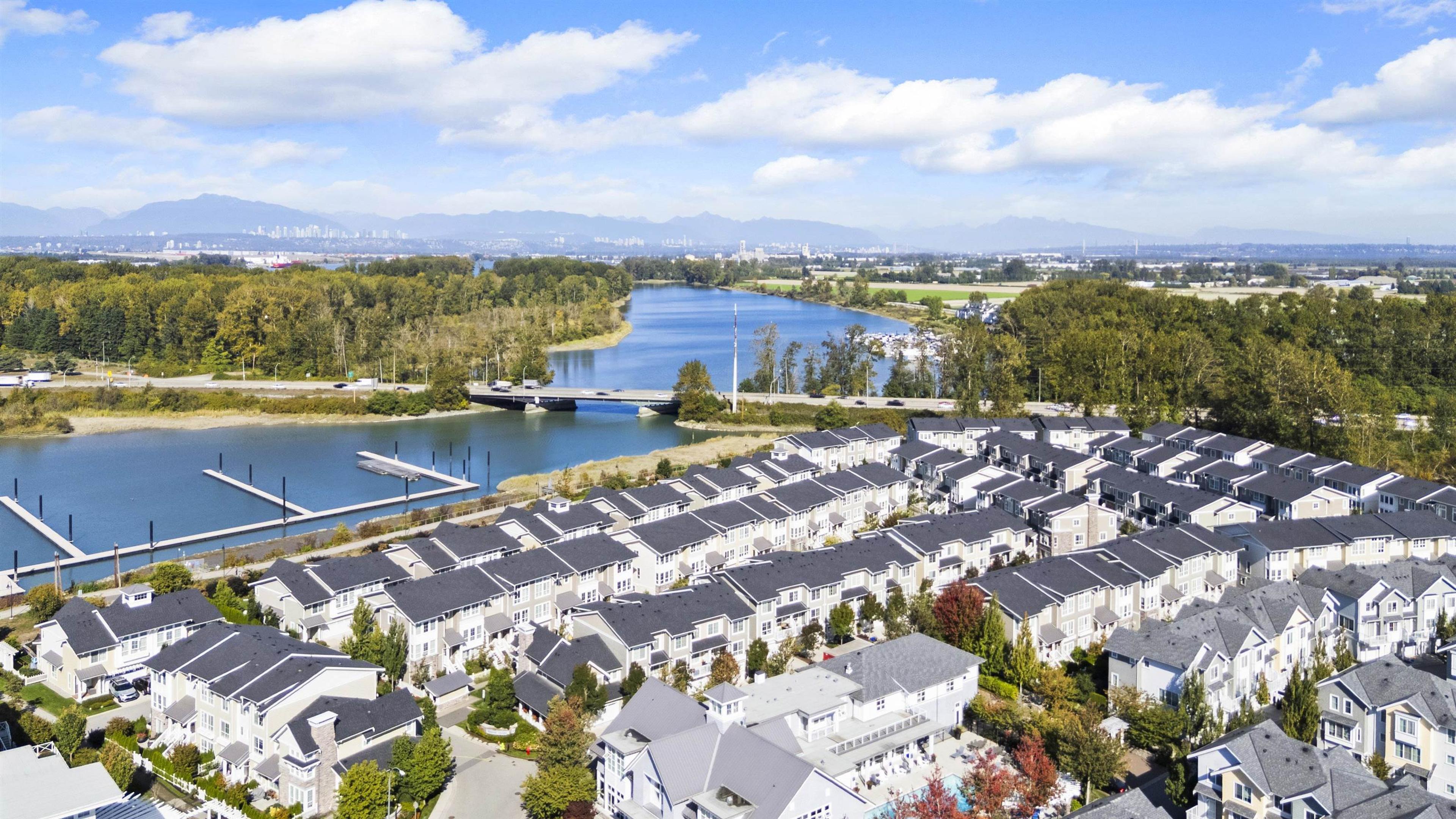 5535 Admiral Way, Ladner - Exteriors - Full Complex View, Drone/Aerial View - Photo 6