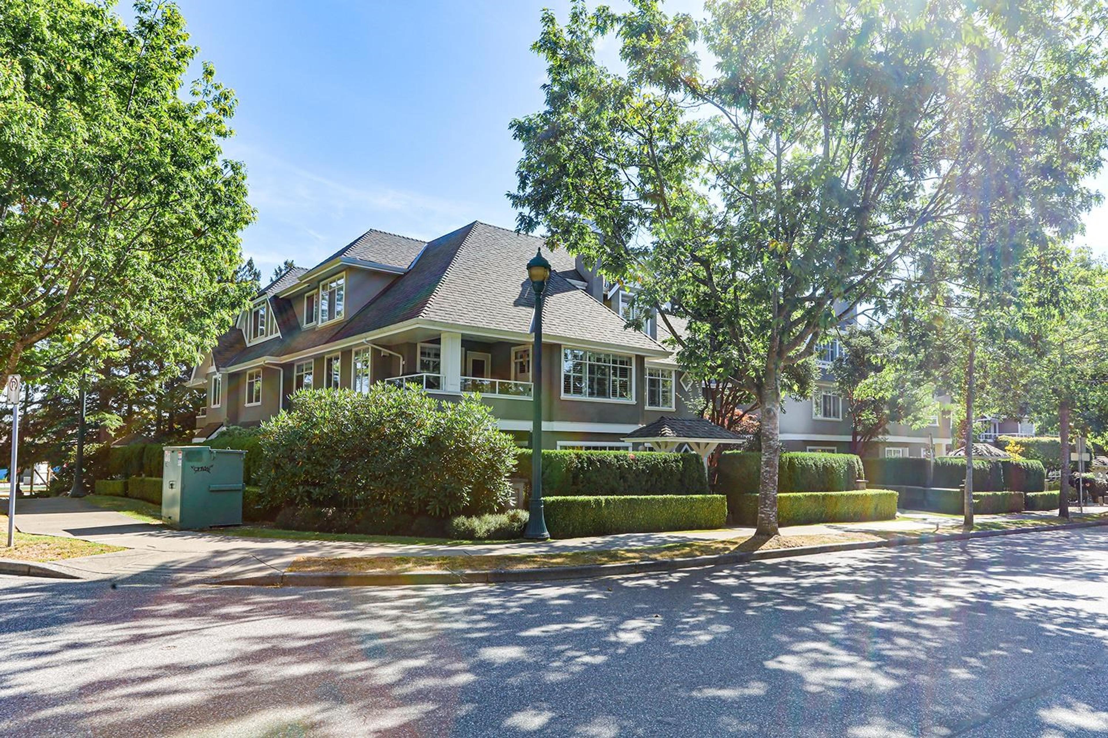 1280 55 Street, Delta - Exteriors - Photo 3