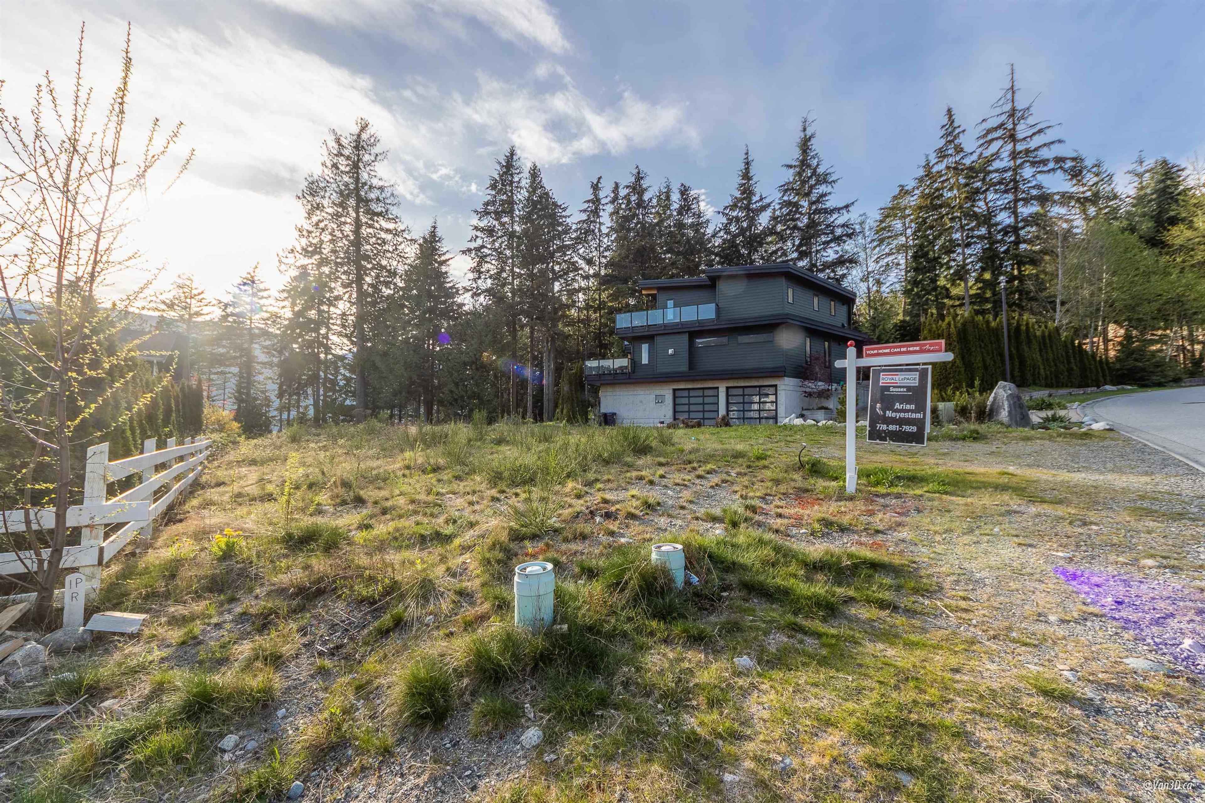 1188 Main Street, Squamish - Exteriors - Full Complex View - Photo 5