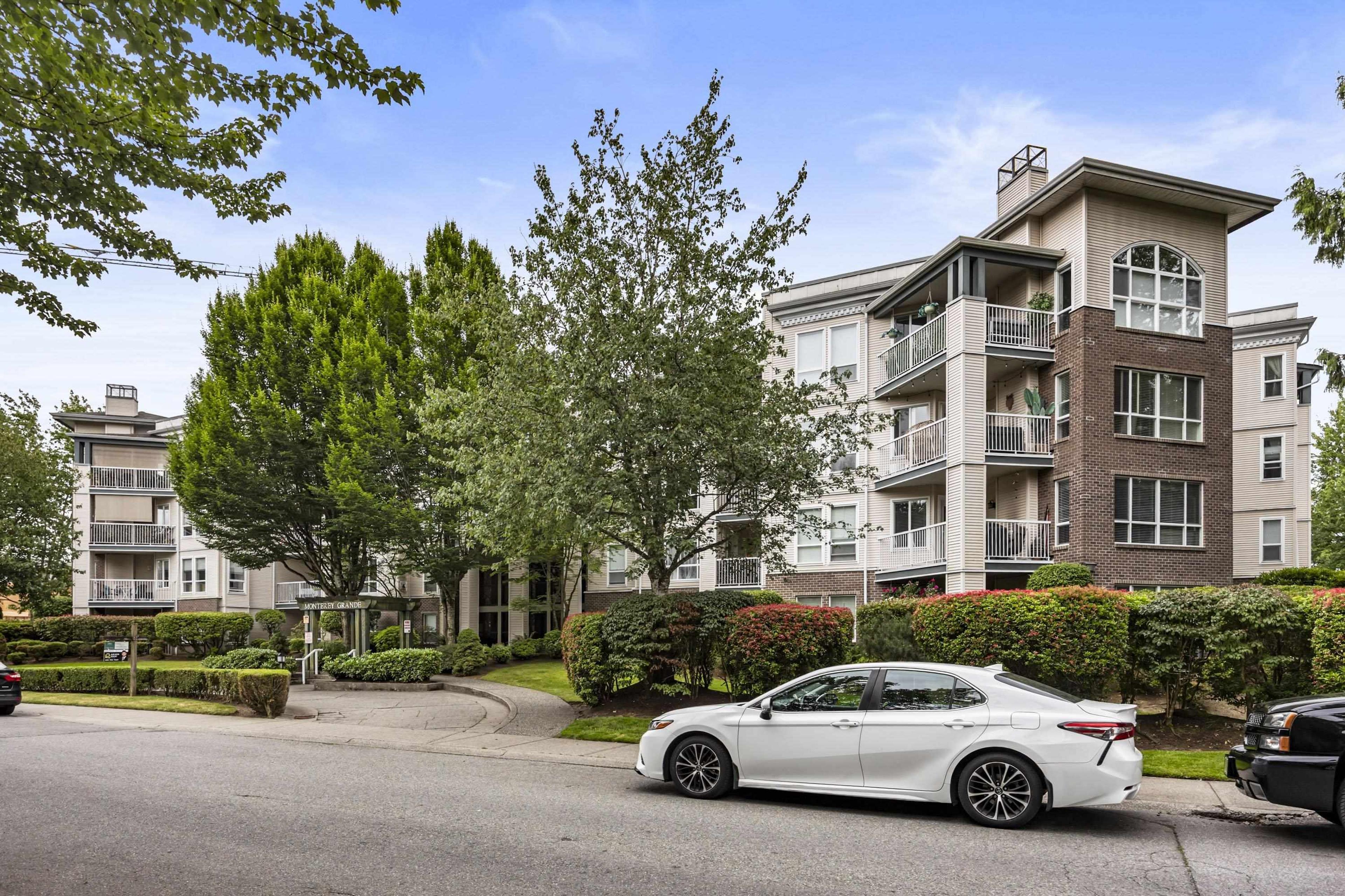 20200 54a Avenue, Langley - Exteriors - Full Complex View - Photo 4