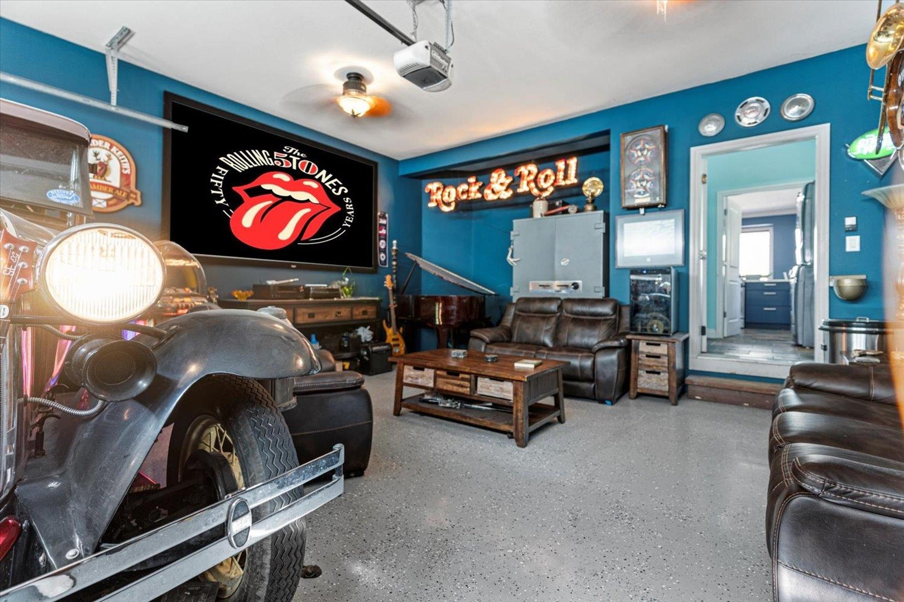#21 46745 HUDSON ROAD - Image 12