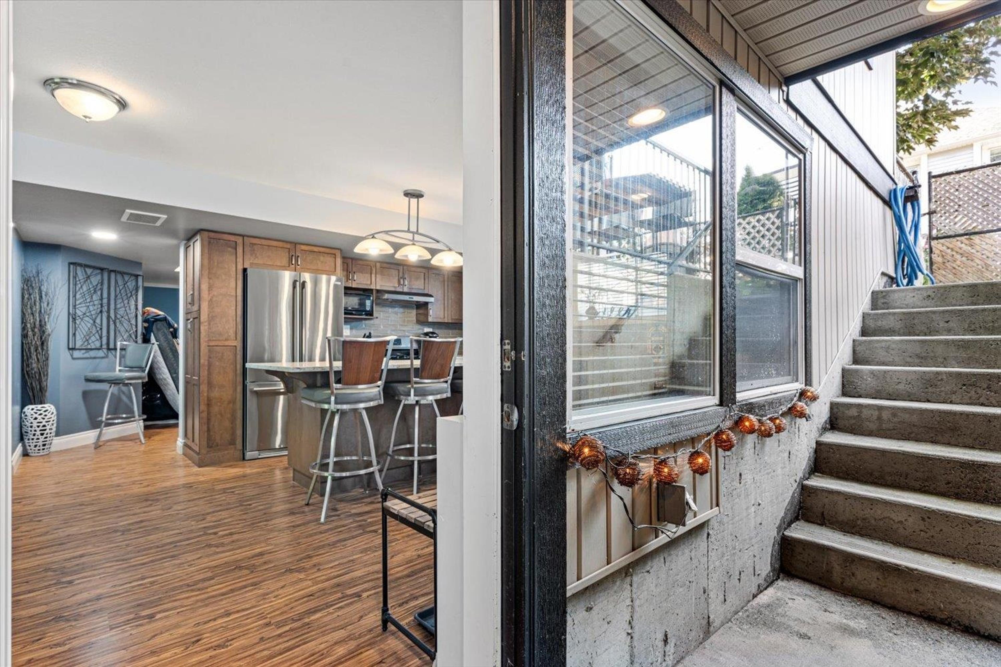 #21 46745 HUDSON ROAD - Image 22