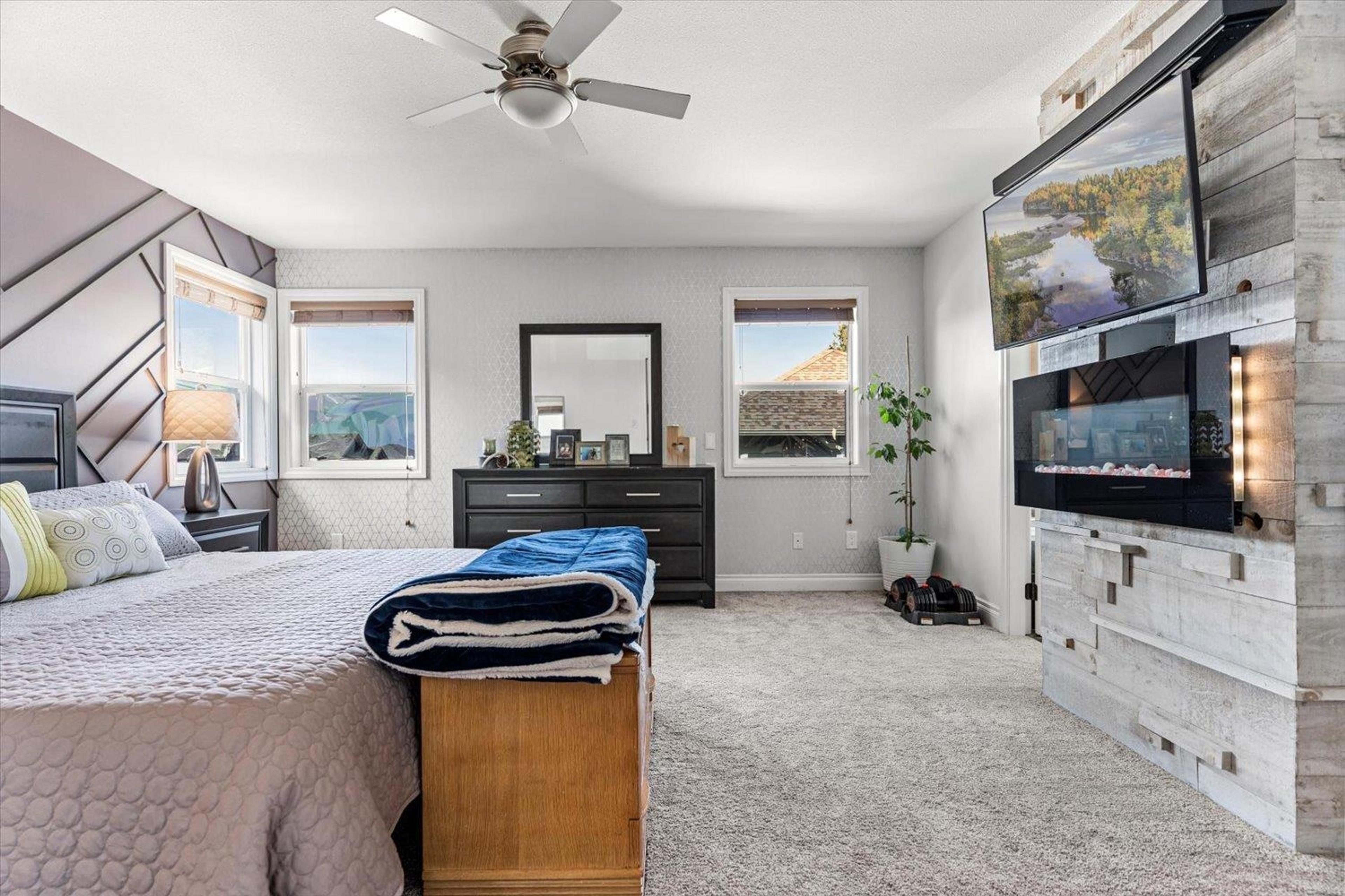 #21 46745 HUDSON ROAD - Image 14