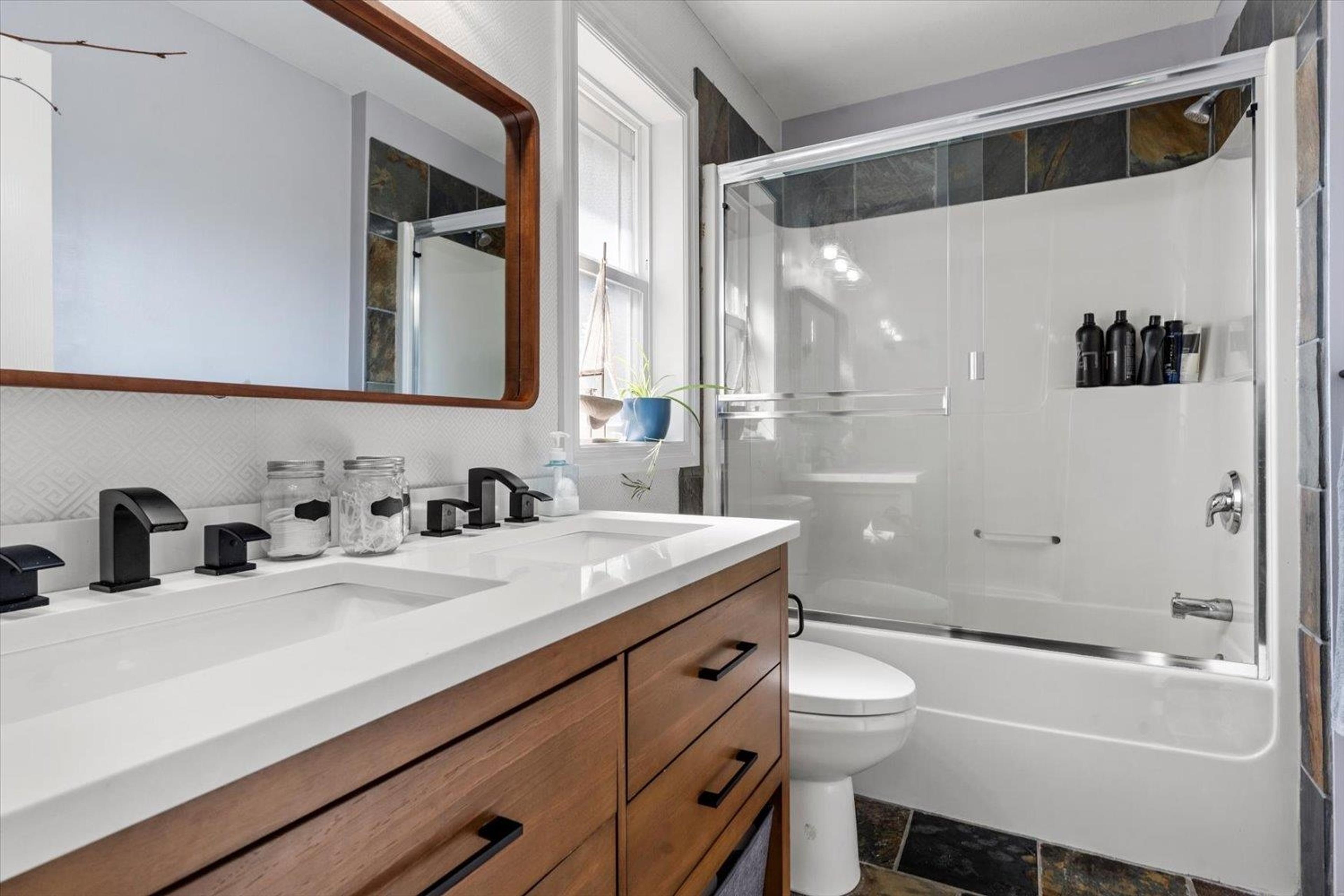 #21 46745 HUDSON ROAD - Image 21