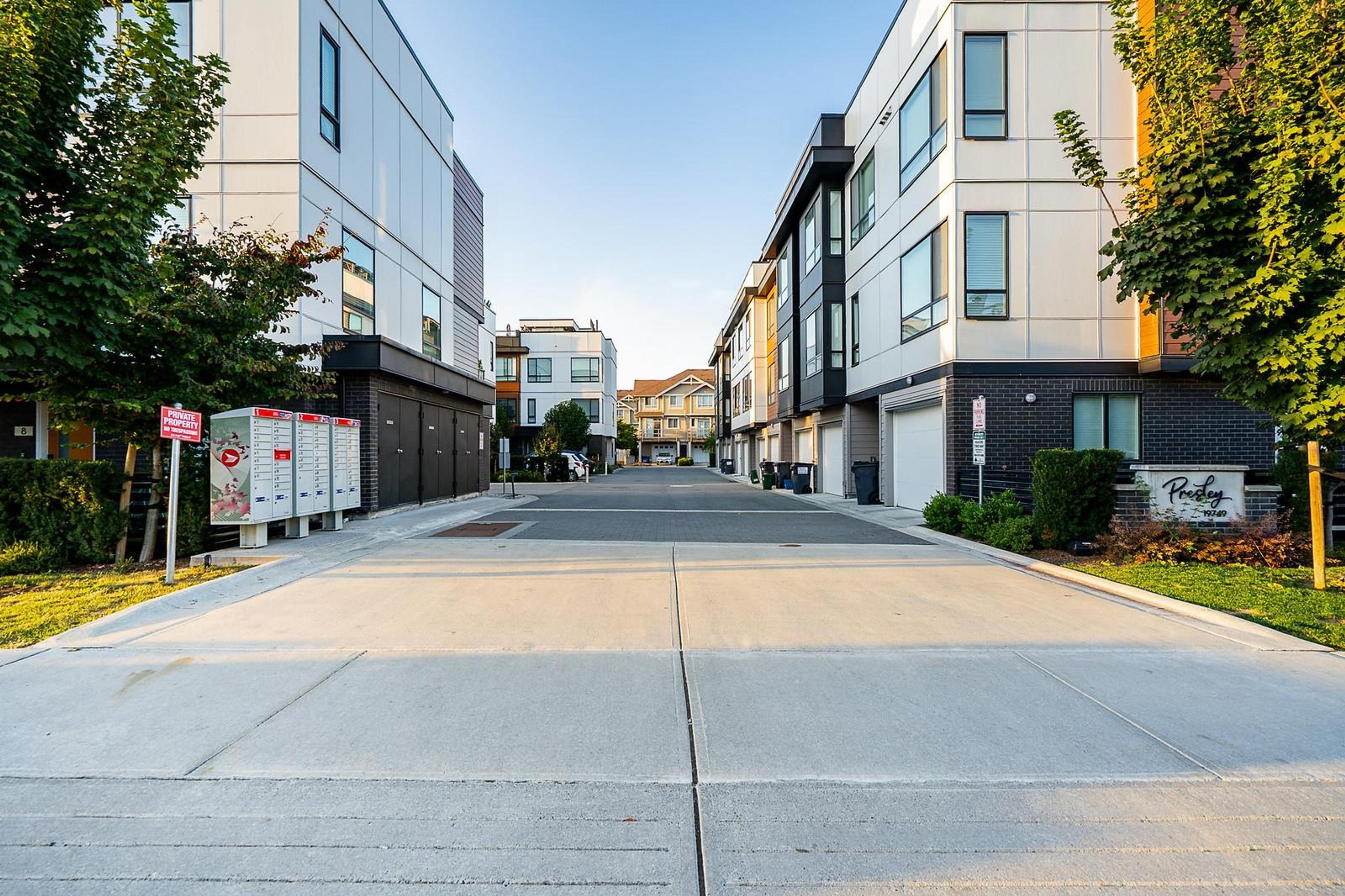 19749 55 Avenue, Langley - Exteriors - Full Complex View - Photo 2