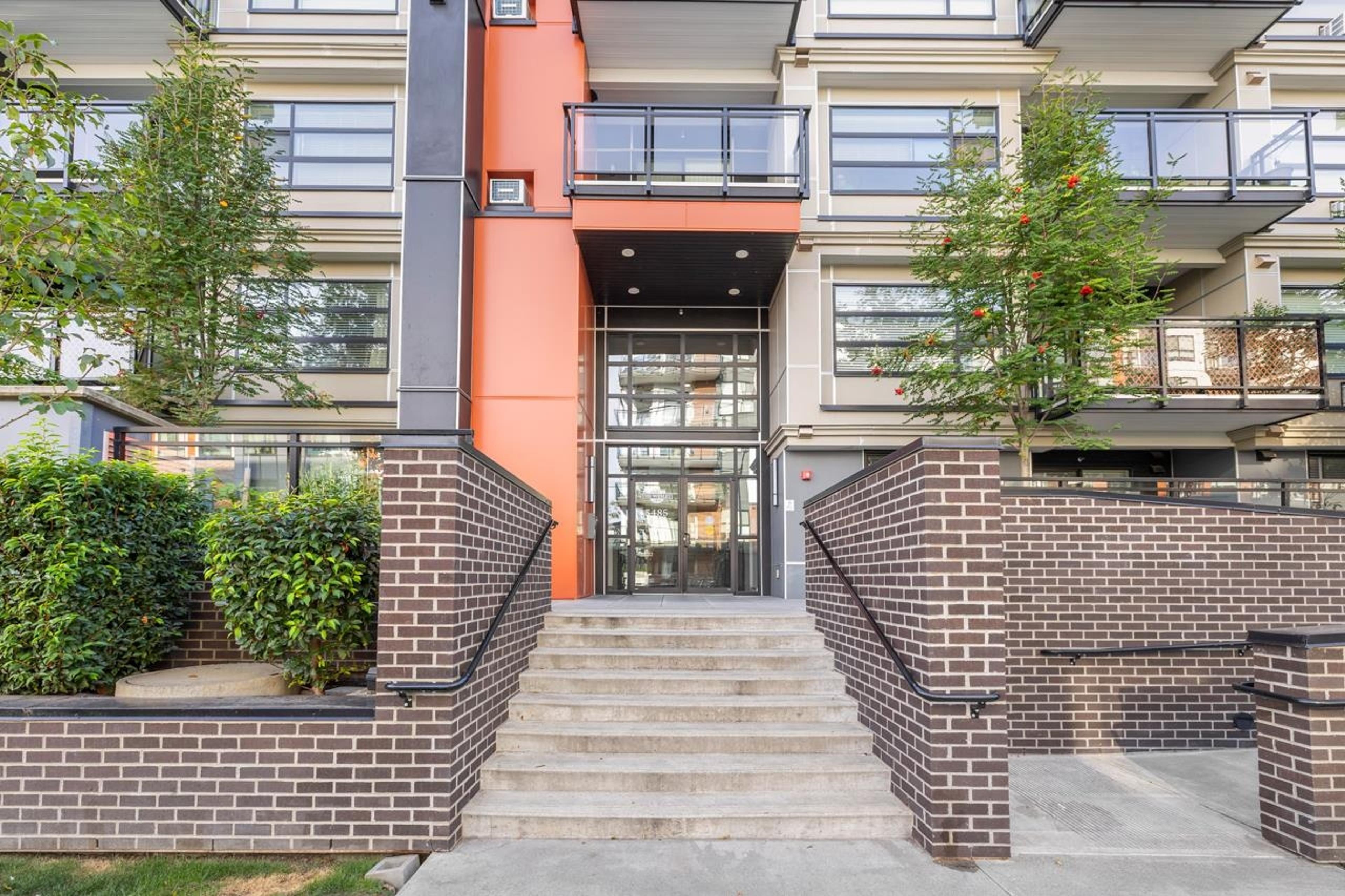 5485 Brydon Crescent, Langley - Exteriors - Photo 2