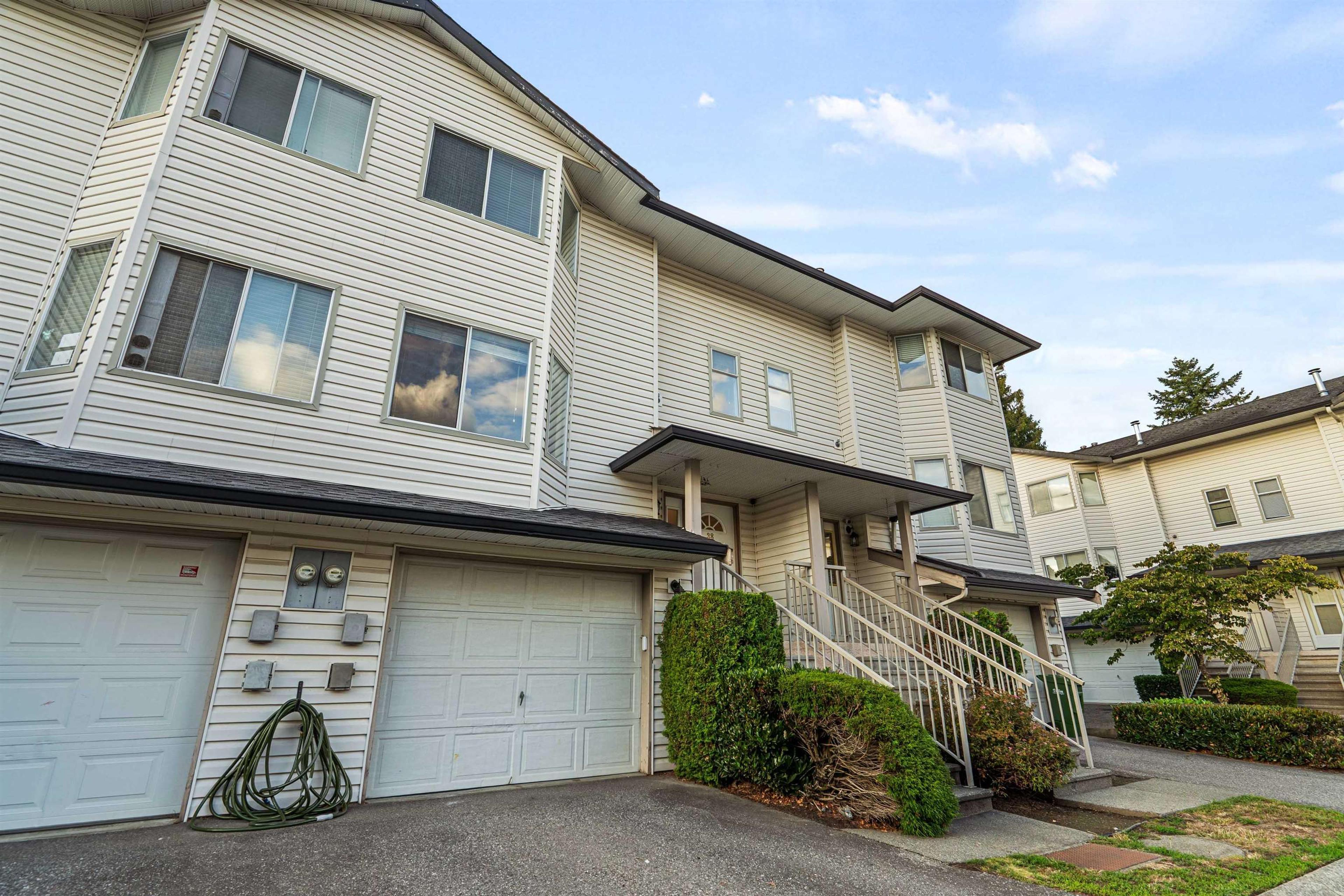 5904 Vedder Road, Chilliwack - Exteriors - Full Complex View - Photo 1