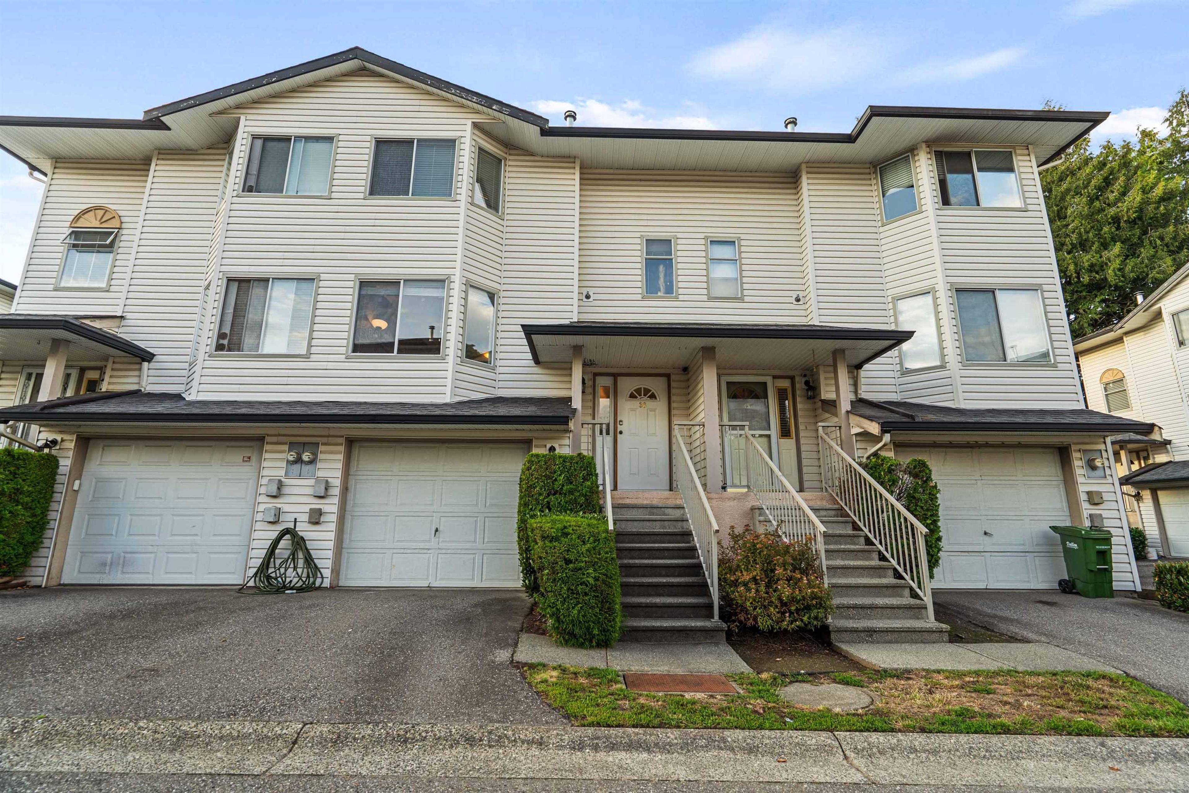 5904 Vedder Road, Chilliwack - Exteriors - Full Complex View - Photo 3