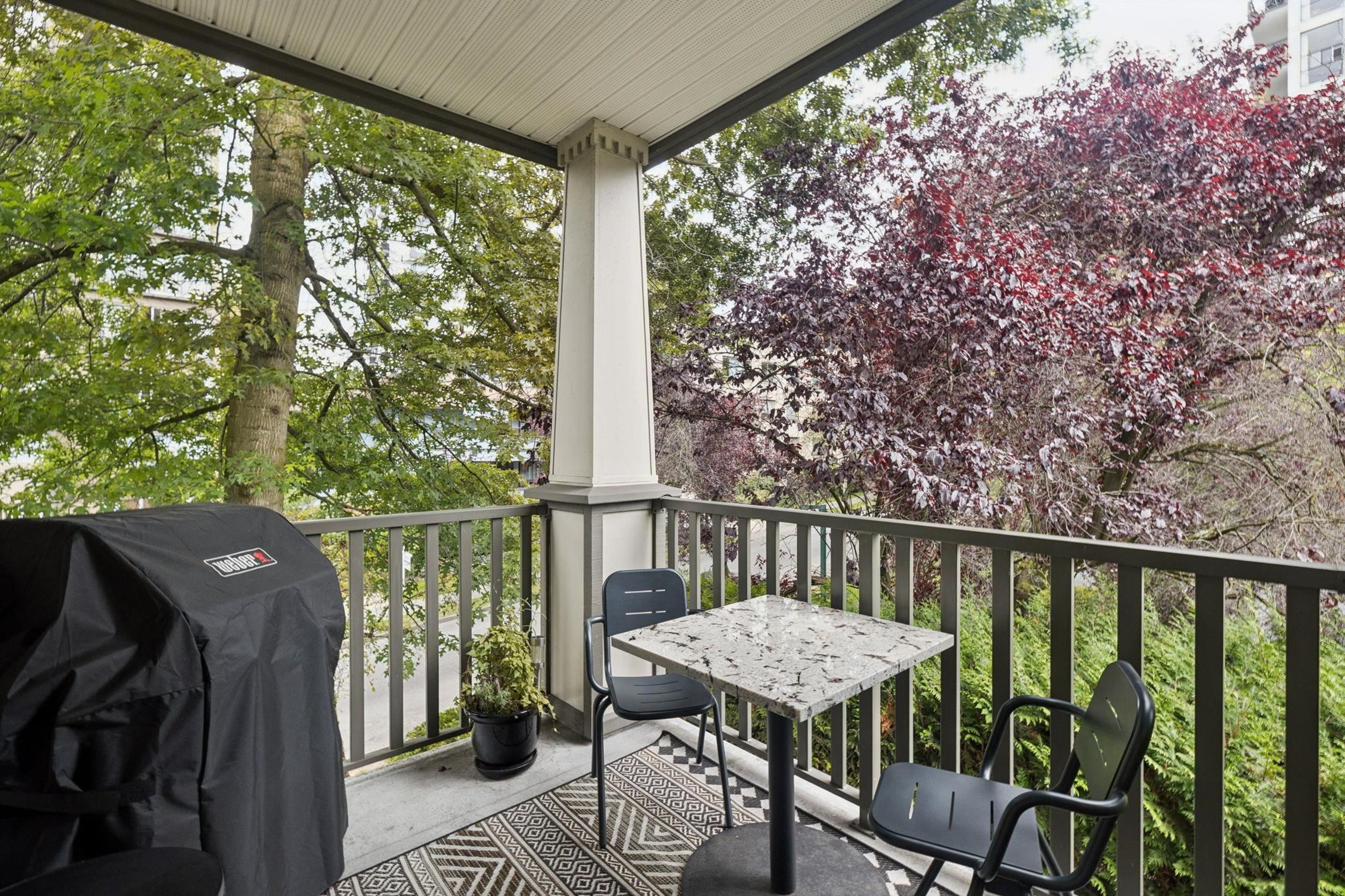 1388 Nelson Street, Vancouver - Exteriors - Photo 3