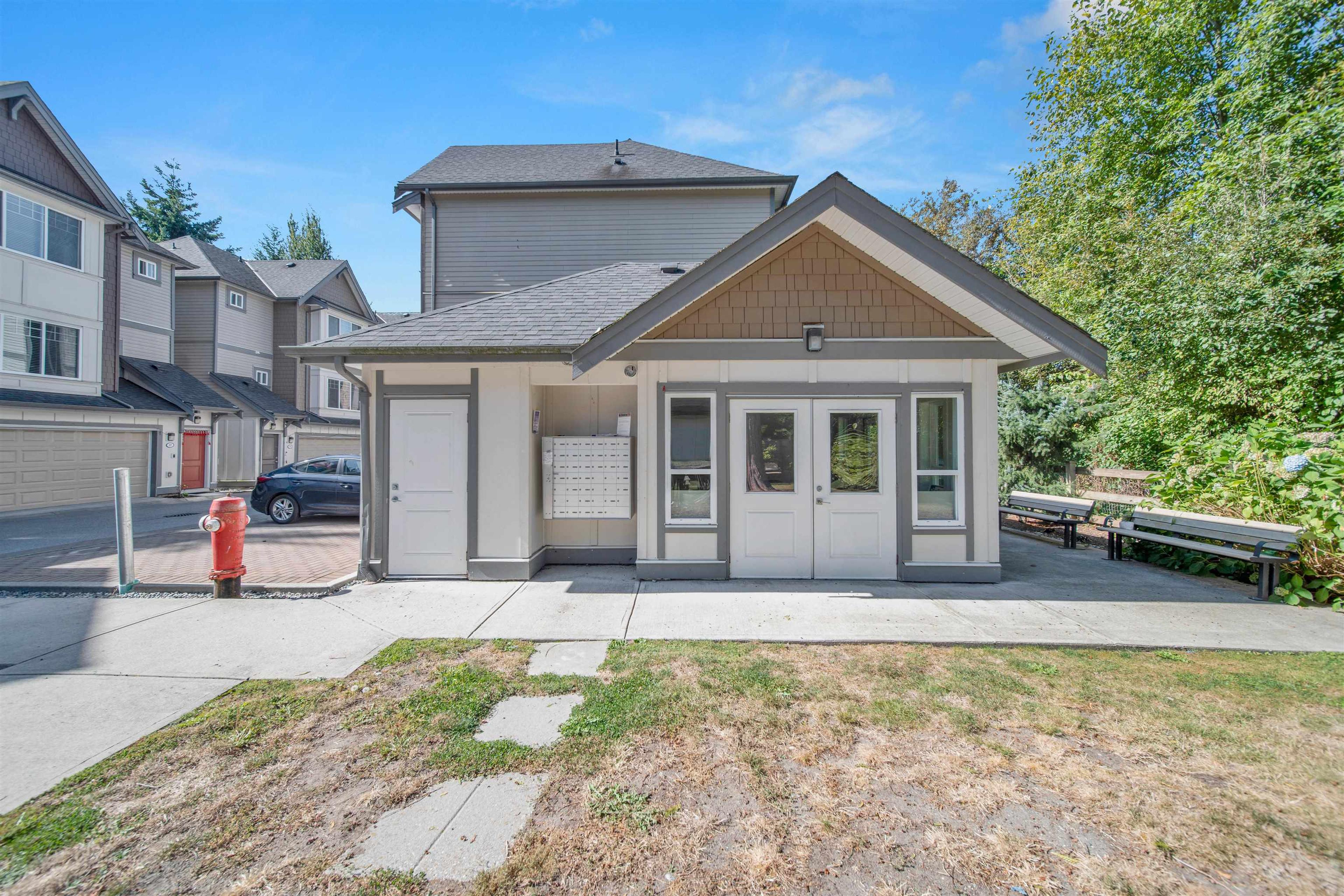 6971 122 Street, Surrey - Exteriors - Photo 4